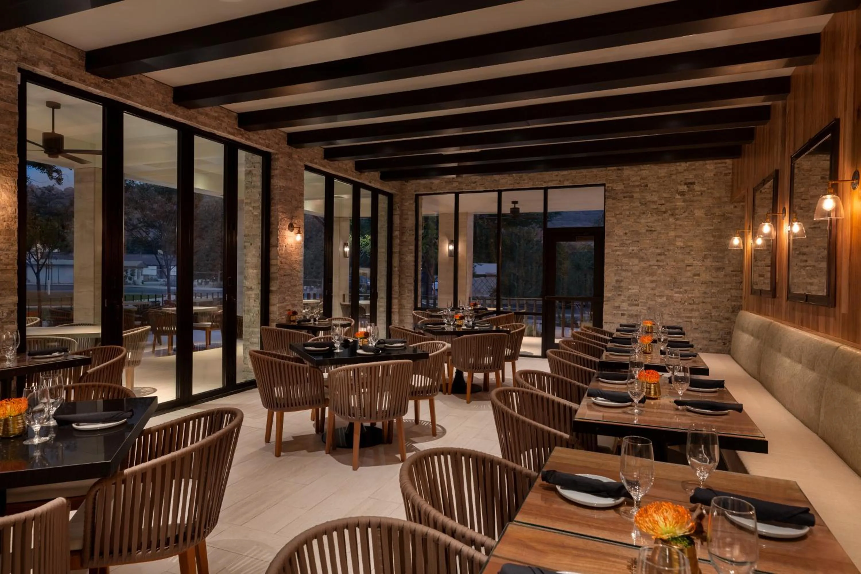 Restaurant/places to eat in Casitas At The Hoodoo Moab, Curio Collection By Hilton