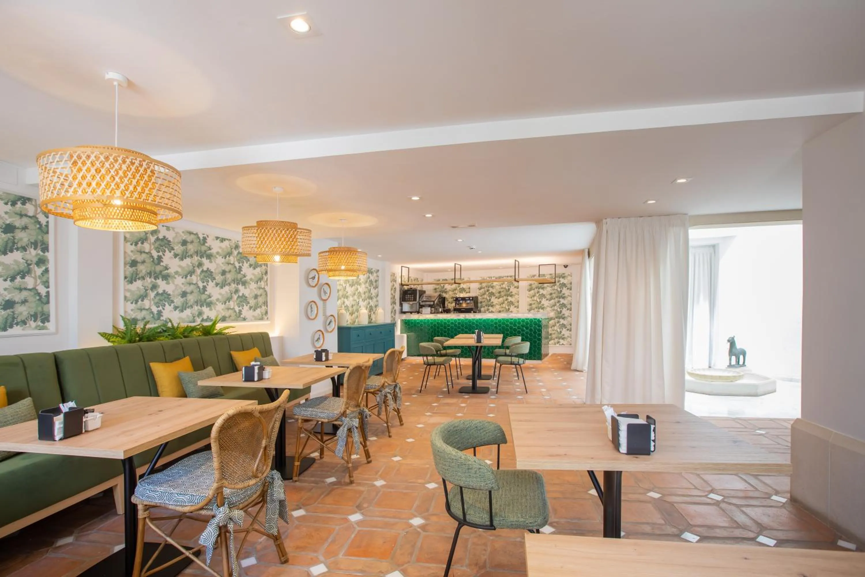 Dining area in Soho Boutique Atalia