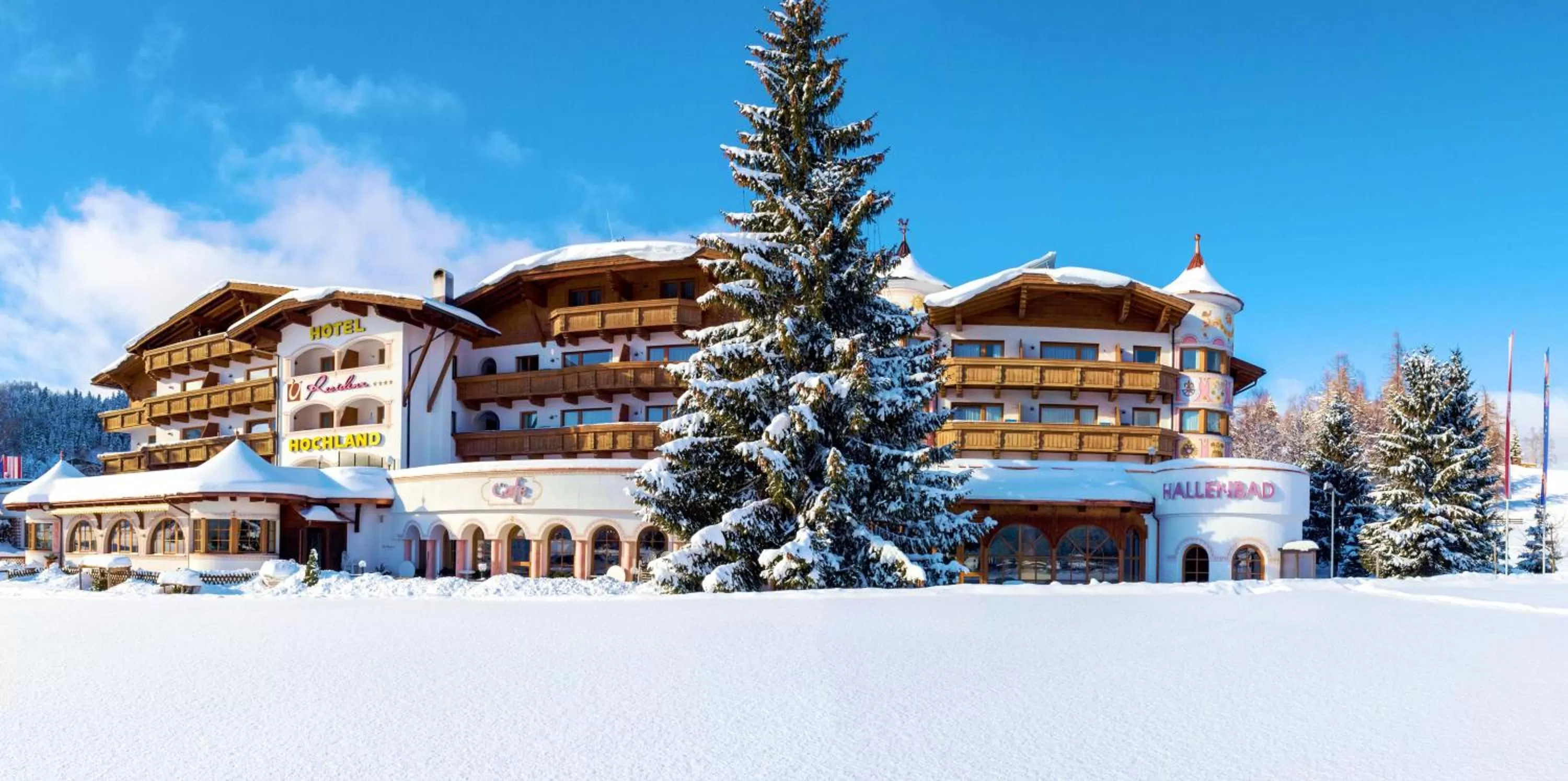 Facade/entrance, Winter in Hotel Residenz Hochland
