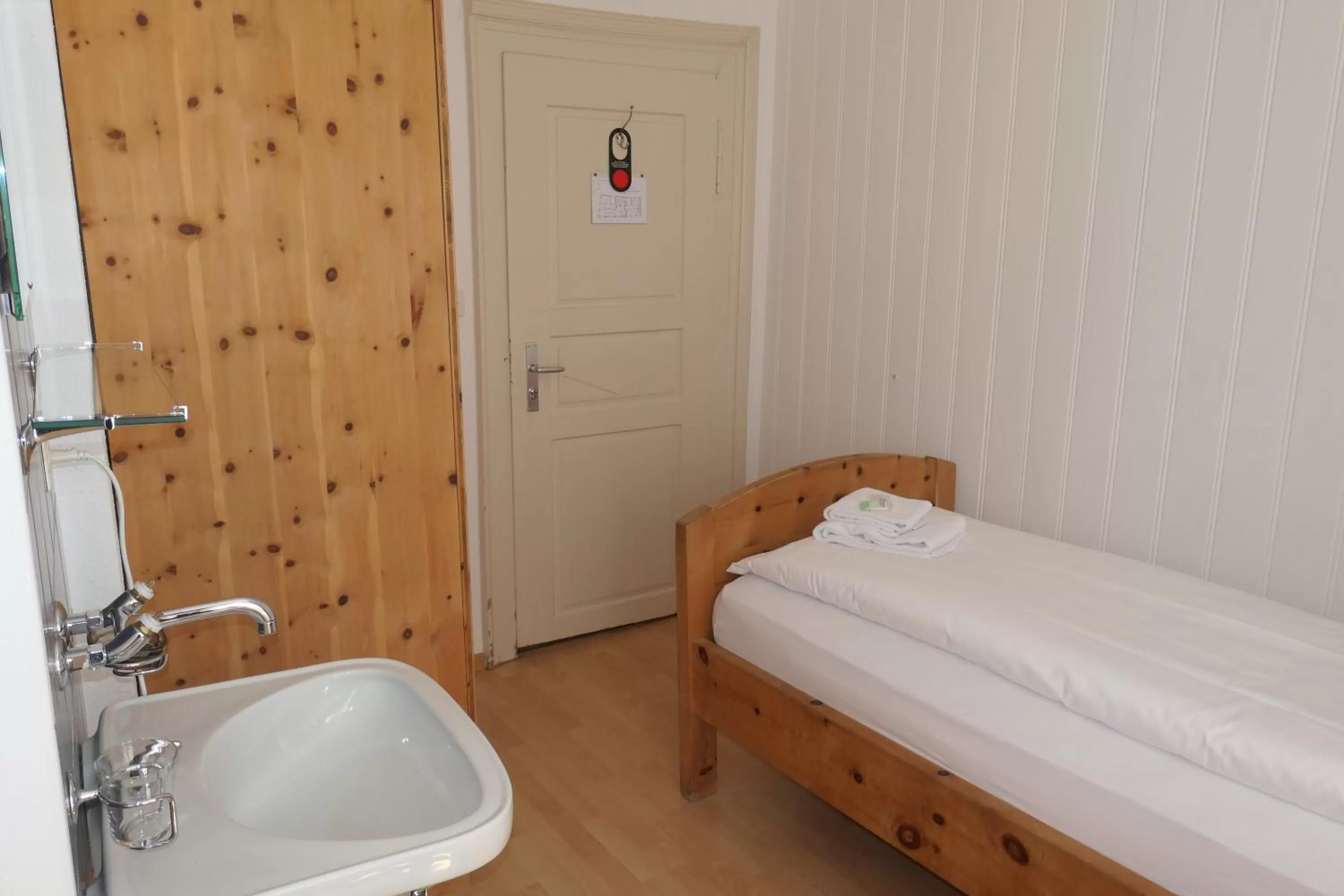 Bedroom, Bed in Hotel Franziskaner