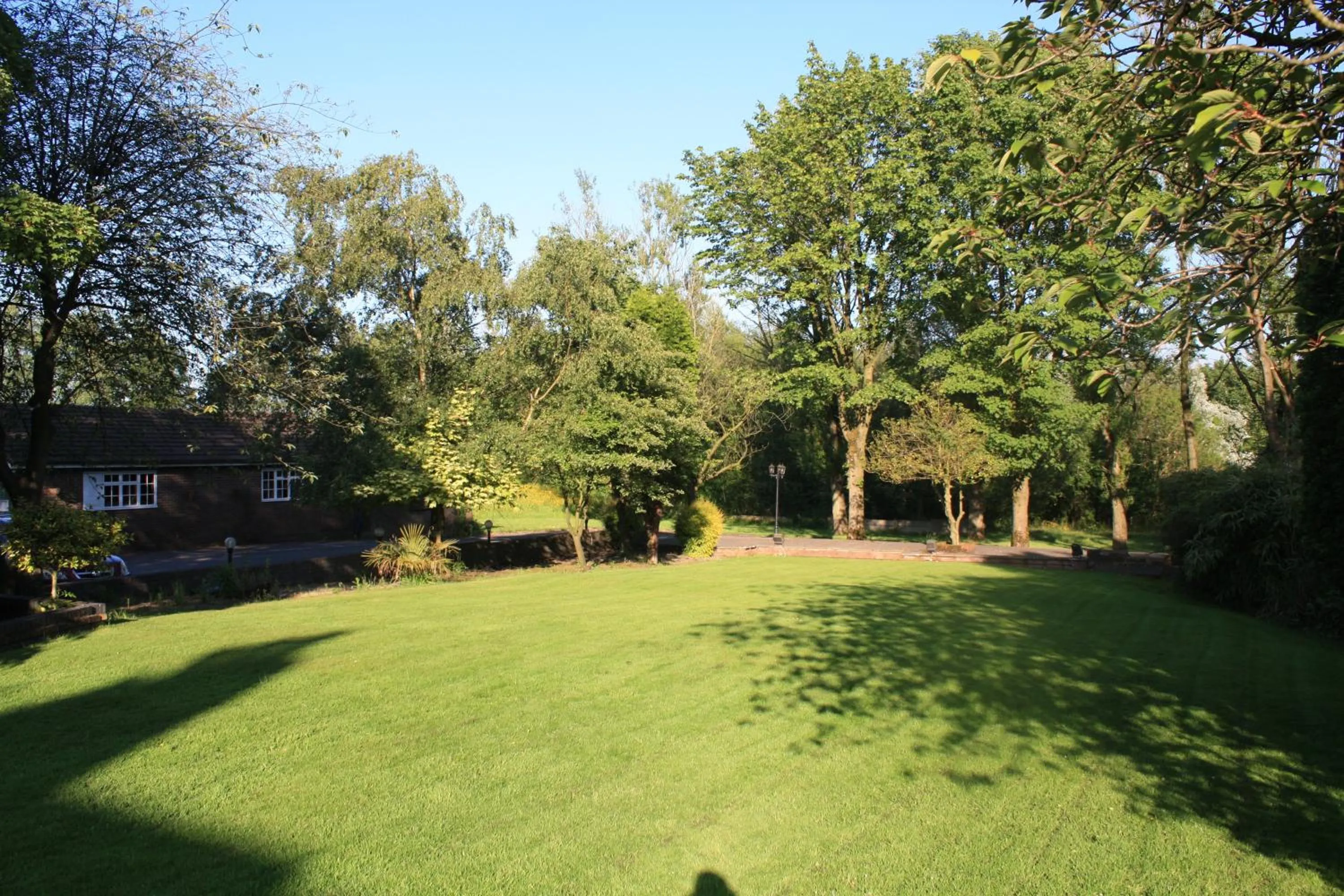 Garden in Birch Hotel