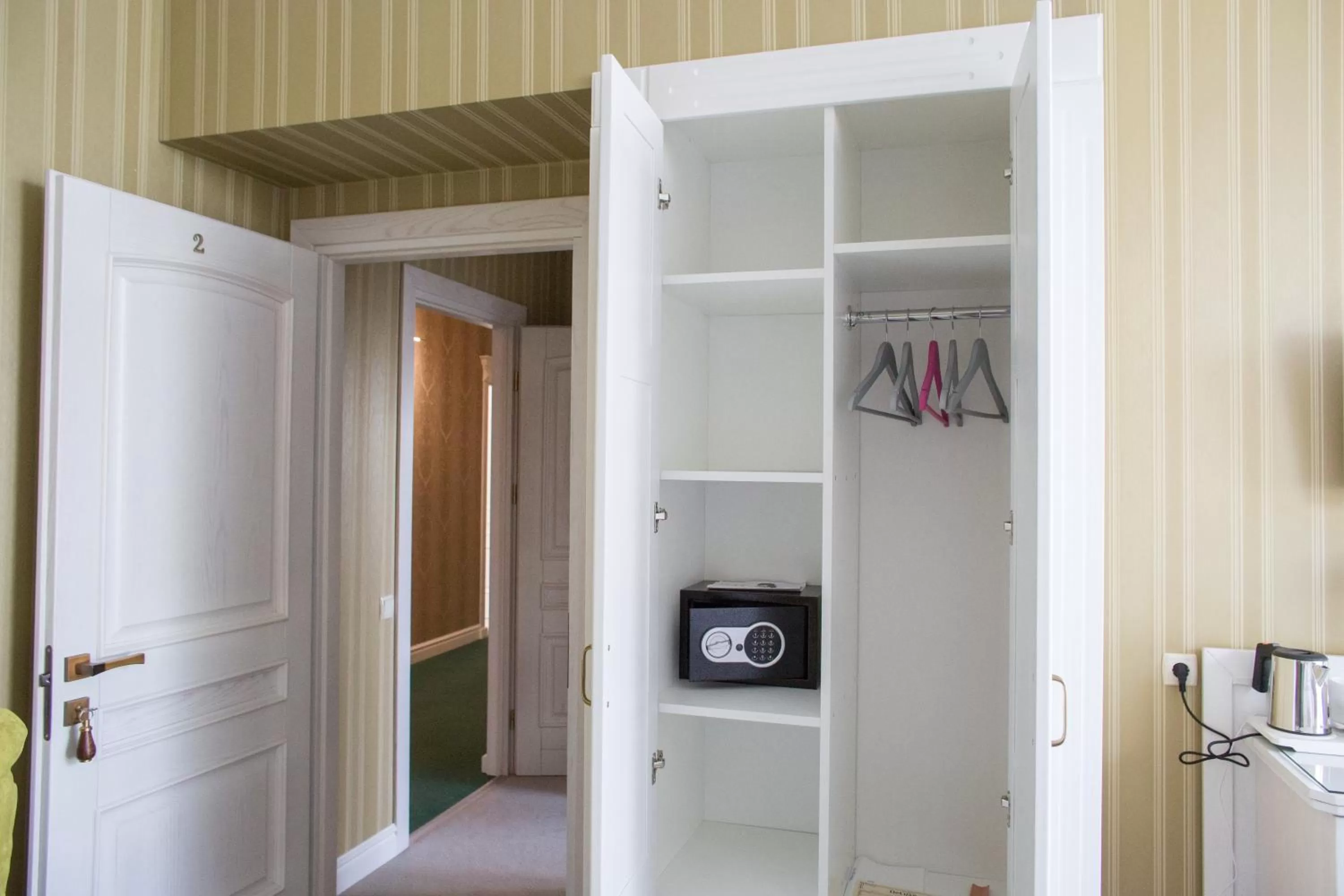 Area and facilities in Boutique Hotel Deluxe