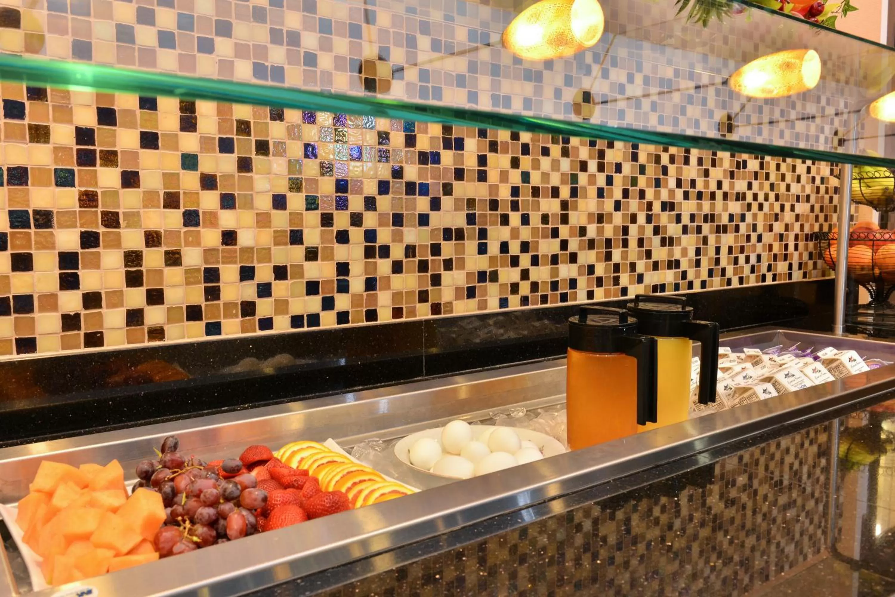 Restaurant/places to eat in Holiday Inn Montgomery South Airport by IHG