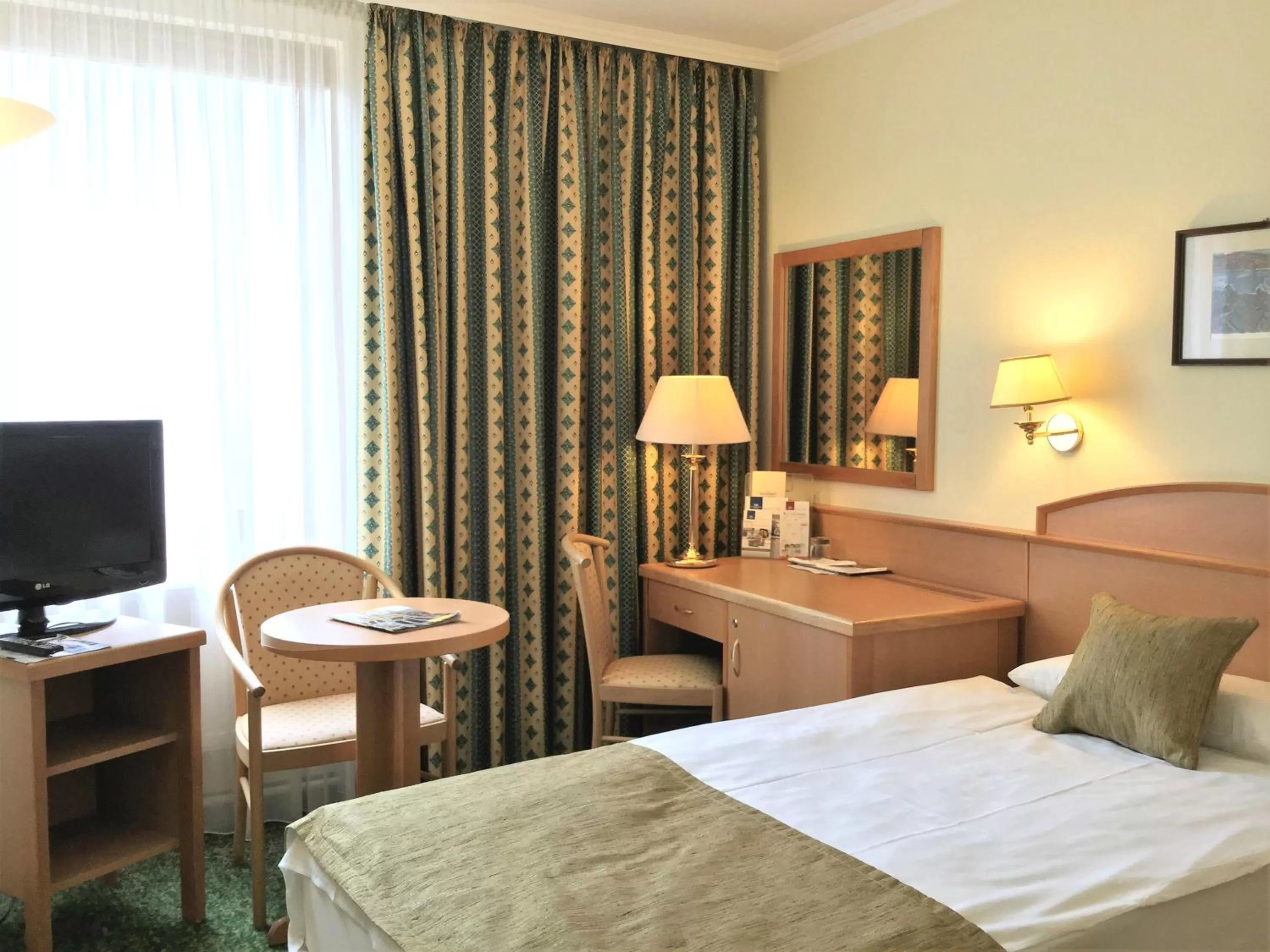Standard Single Room in Danubius Hotel Erzsébet City Center
