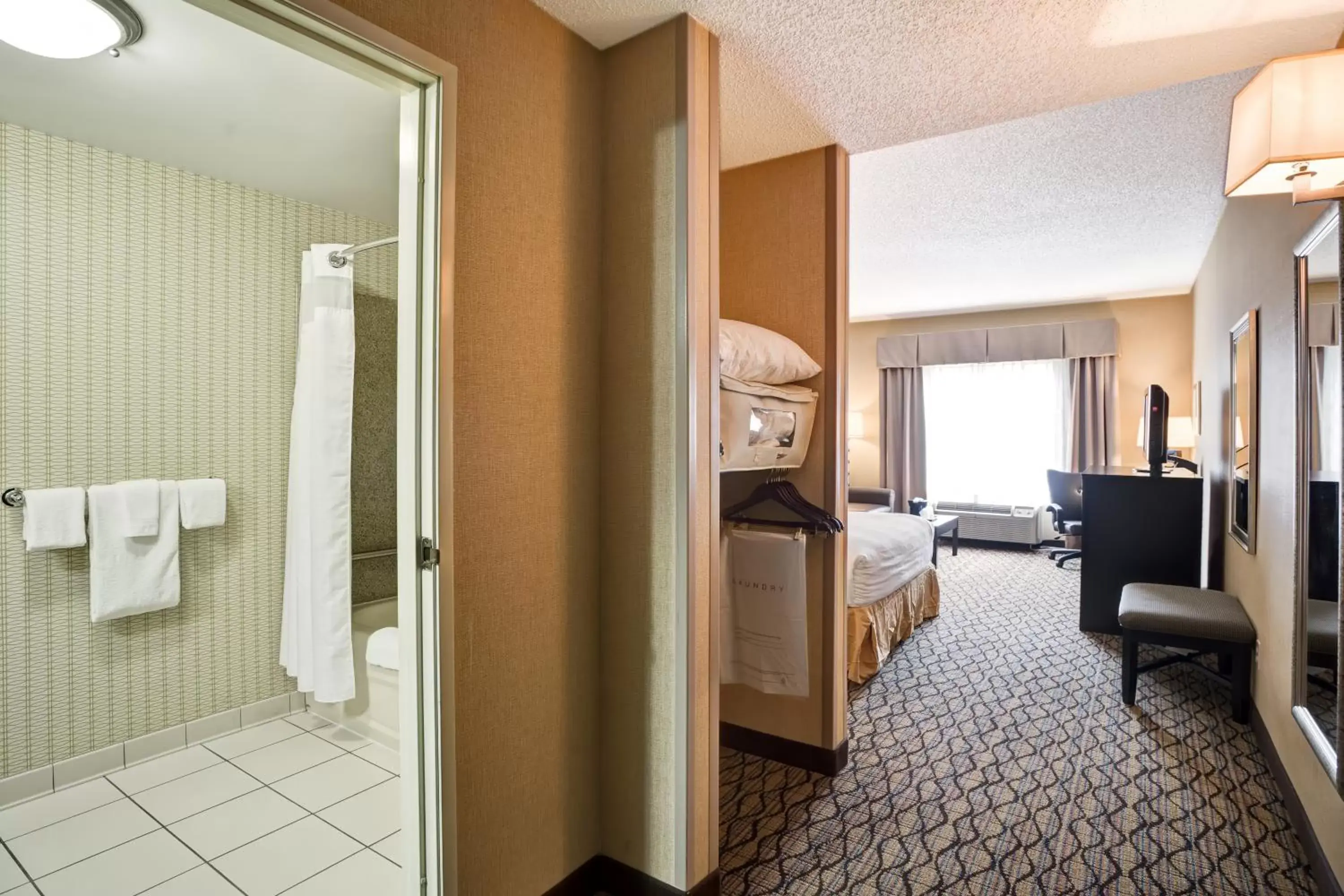 King Suite - Non-Smoking in Holiday Inn Express Hotel & Suites Christiansburg, an IHG Hotel King Suite - Non-Smoking in Holiday Inn Express Hotel & Suites Christiansburg, an IHG Hotel
