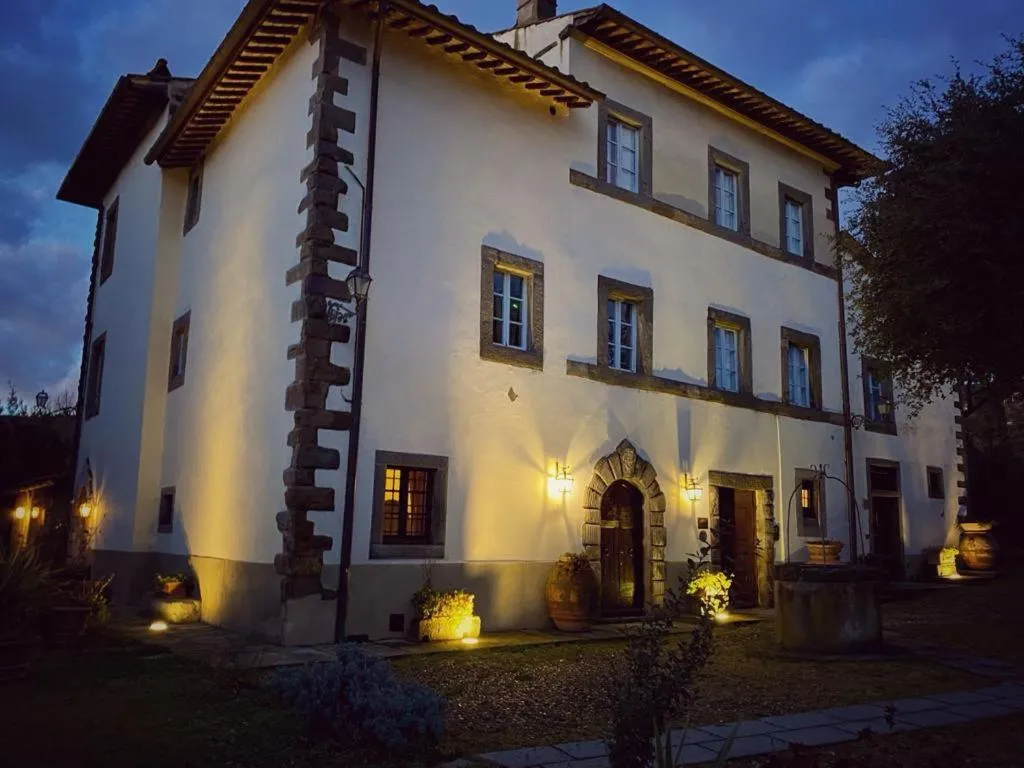 Facade/entrance in Relais Villa Baldelli