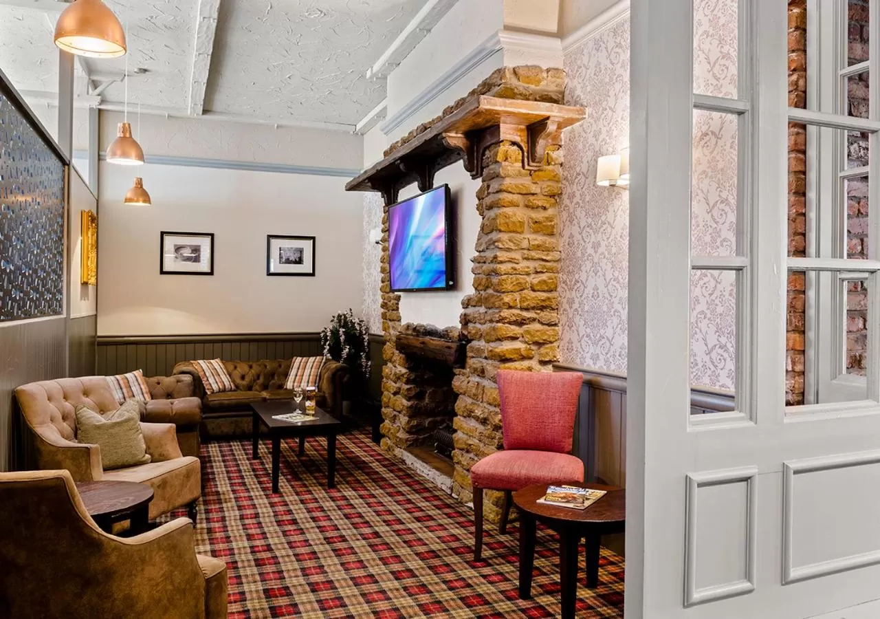 Lounge or bar in Dragonfly Hotel Colchester