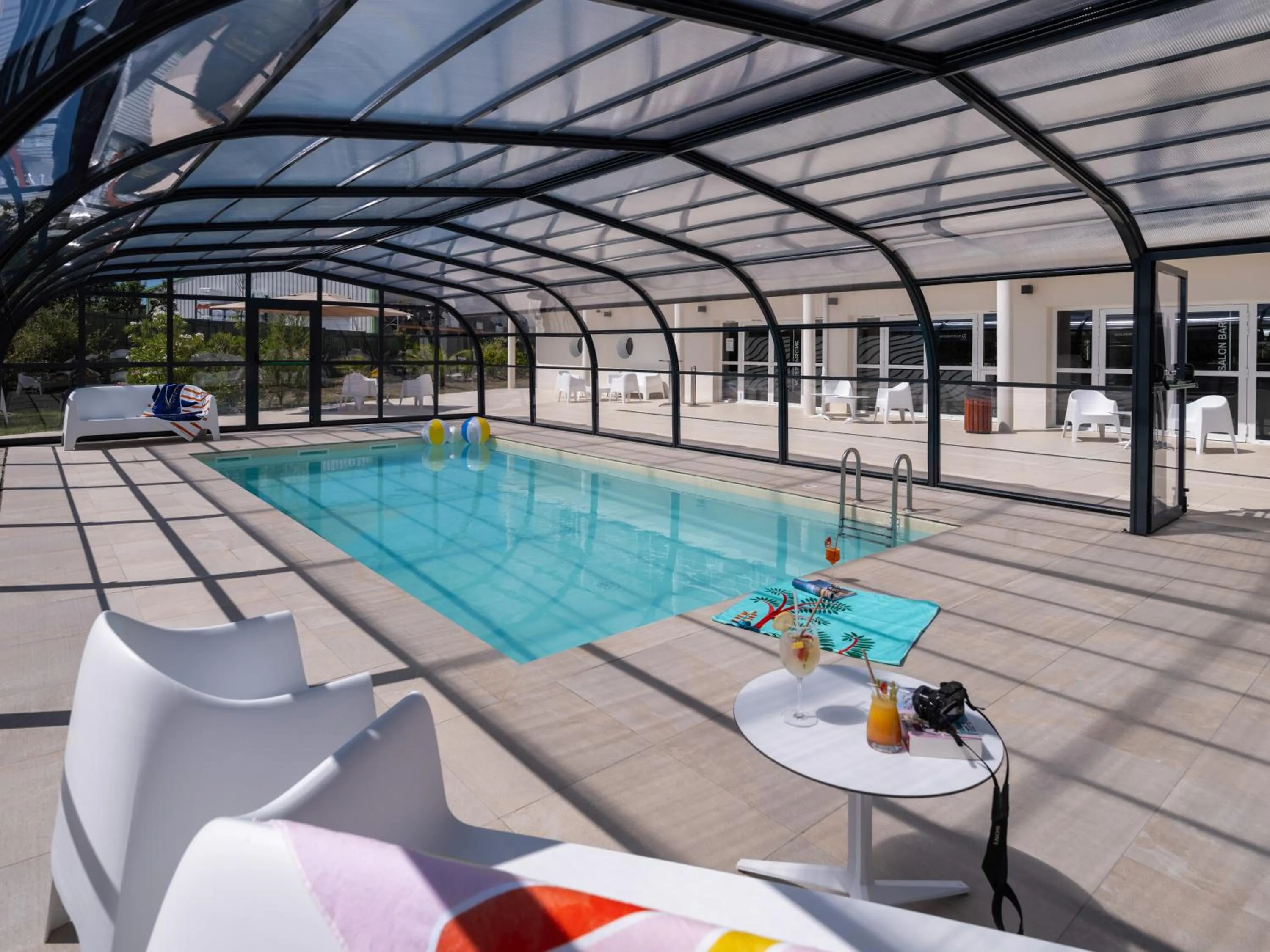 Swimming pool in Golden Tulip La Baule Hotel and Residence