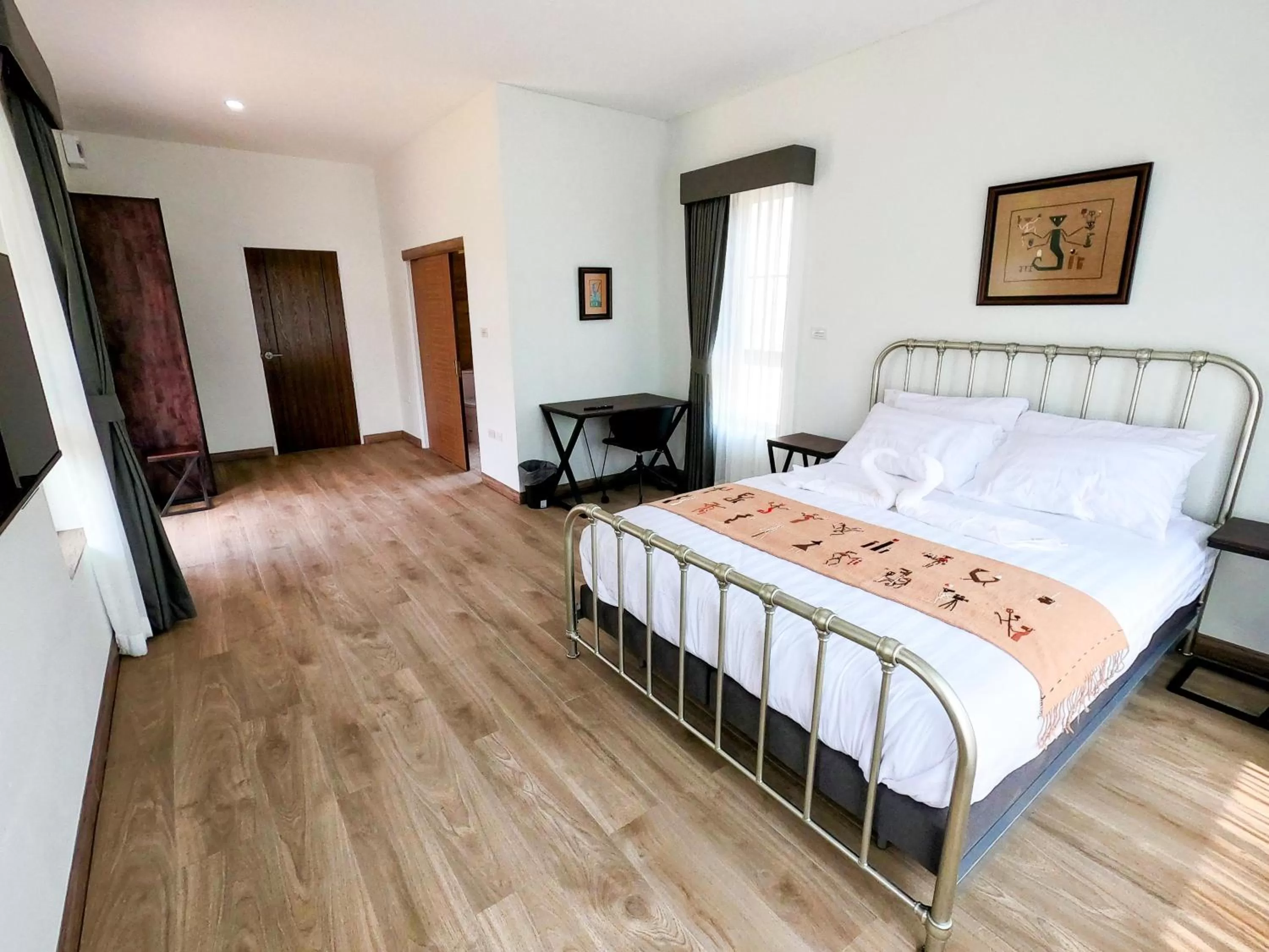 Bed in Isan Golf & Adventure Hotel