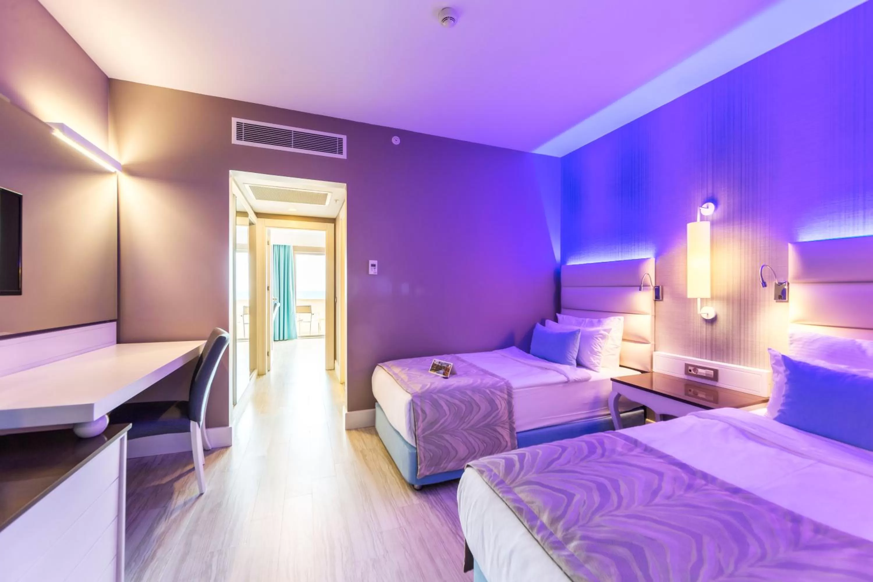 Photo of the whole room, Bed in TUI MAGIC LIFE Masmavi