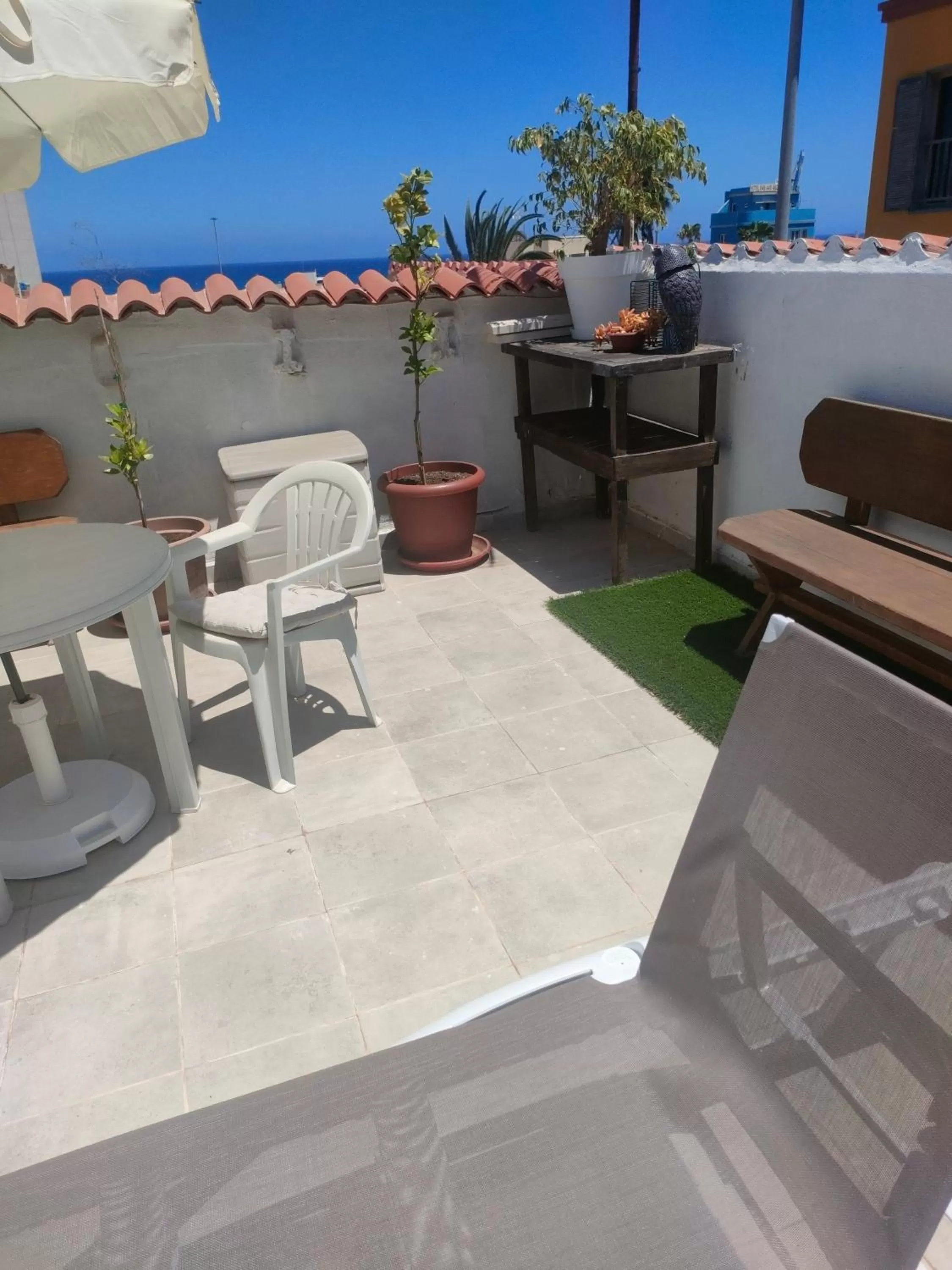 Alba 2 apartamento y Alba 3 habitación con baño