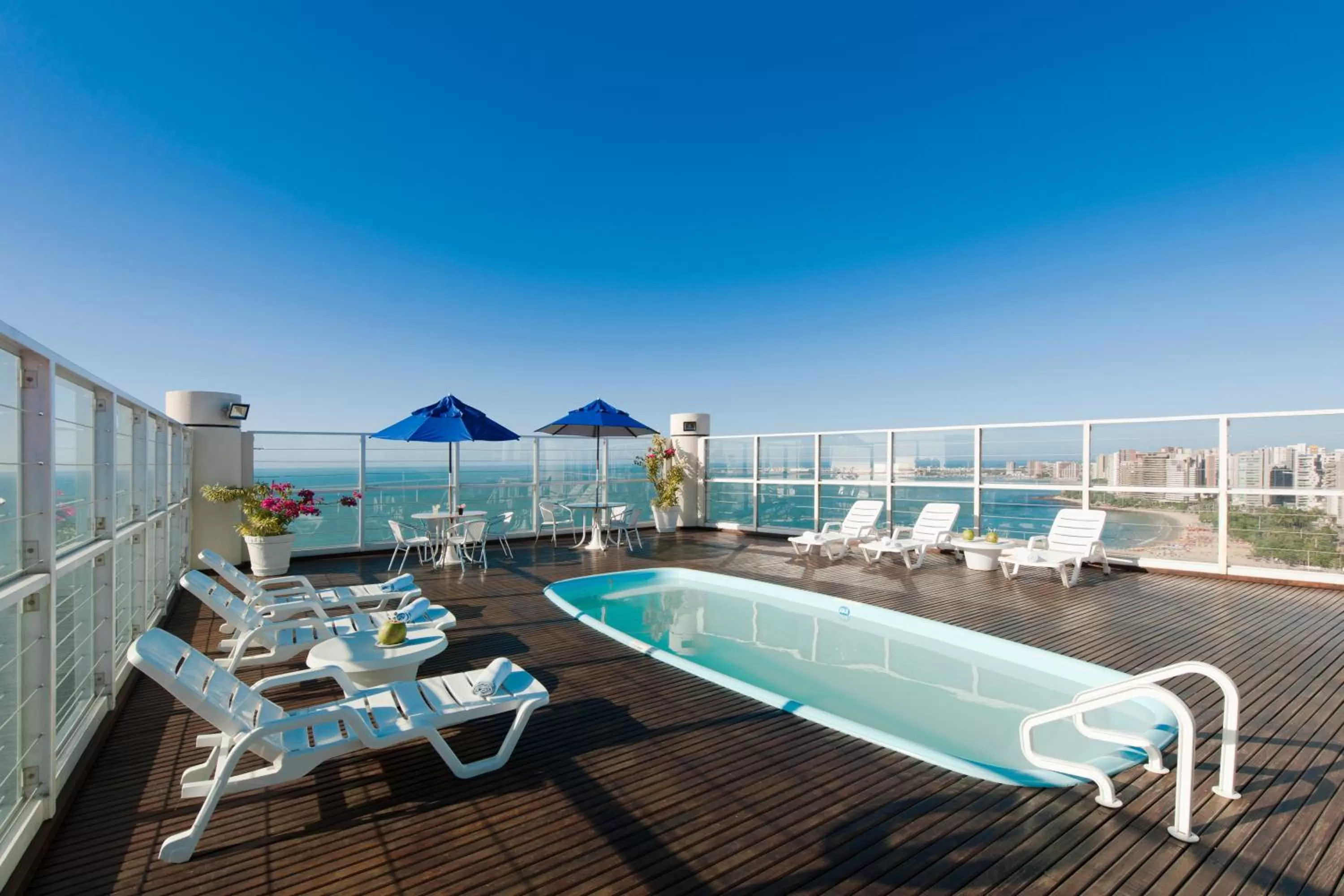 Swimming pool in Bourbon Hotel Fortaleza