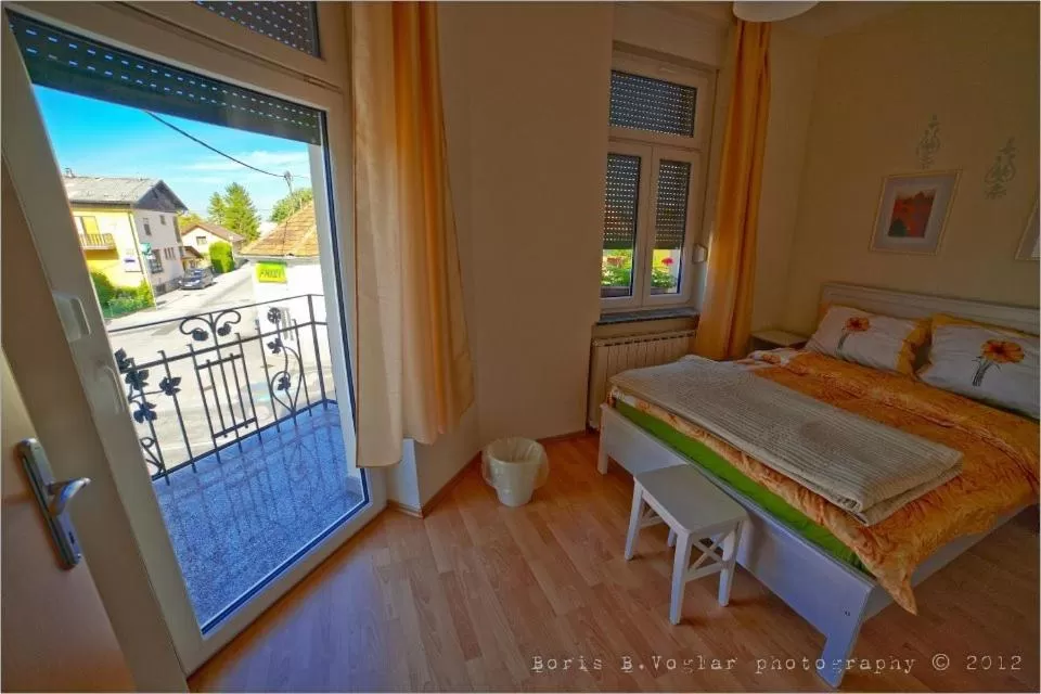 Photo of the whole room in Hostel Sonce