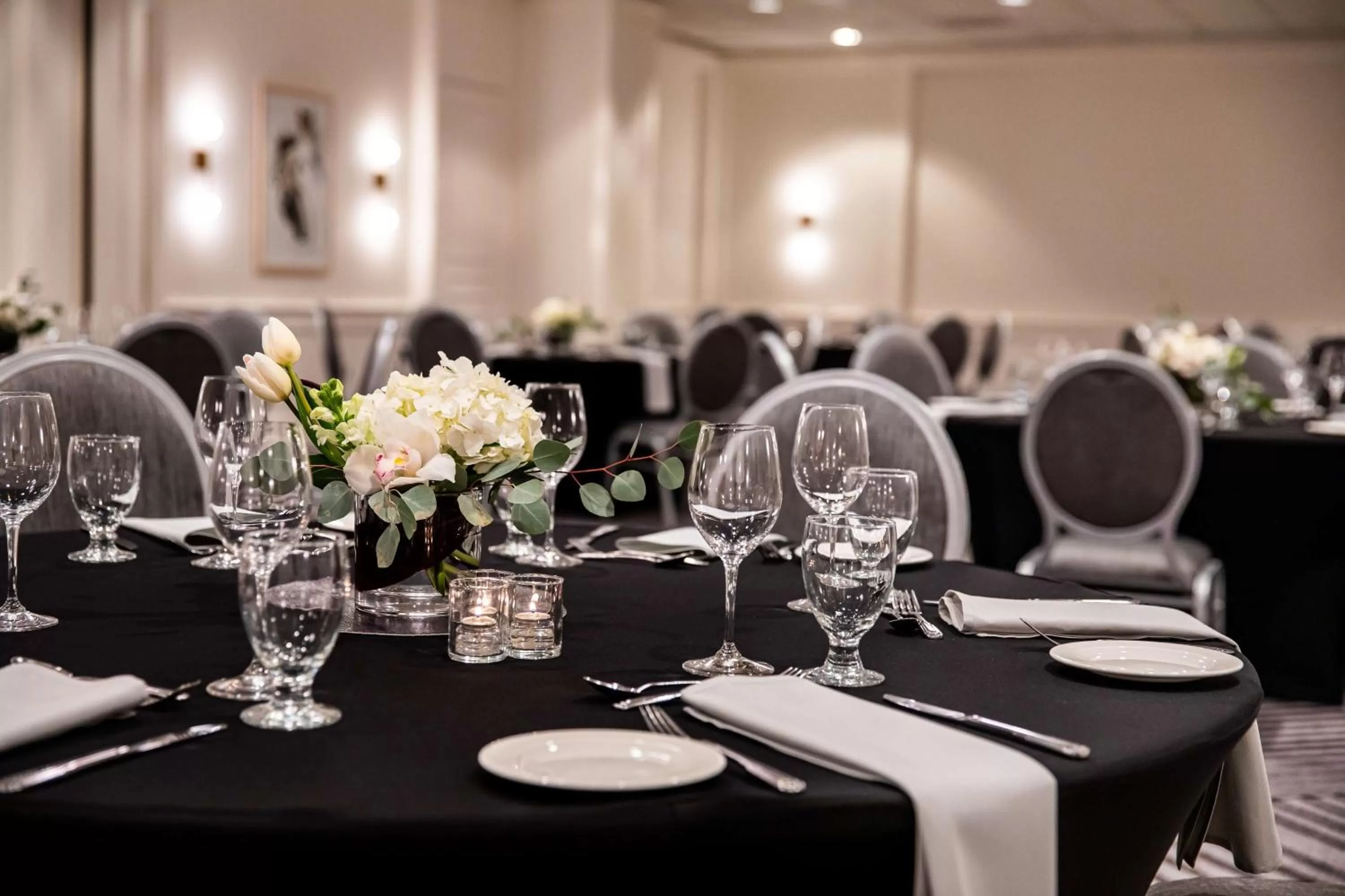 Restaurant/places to eat in The Royal Sonesta Portland Downtown