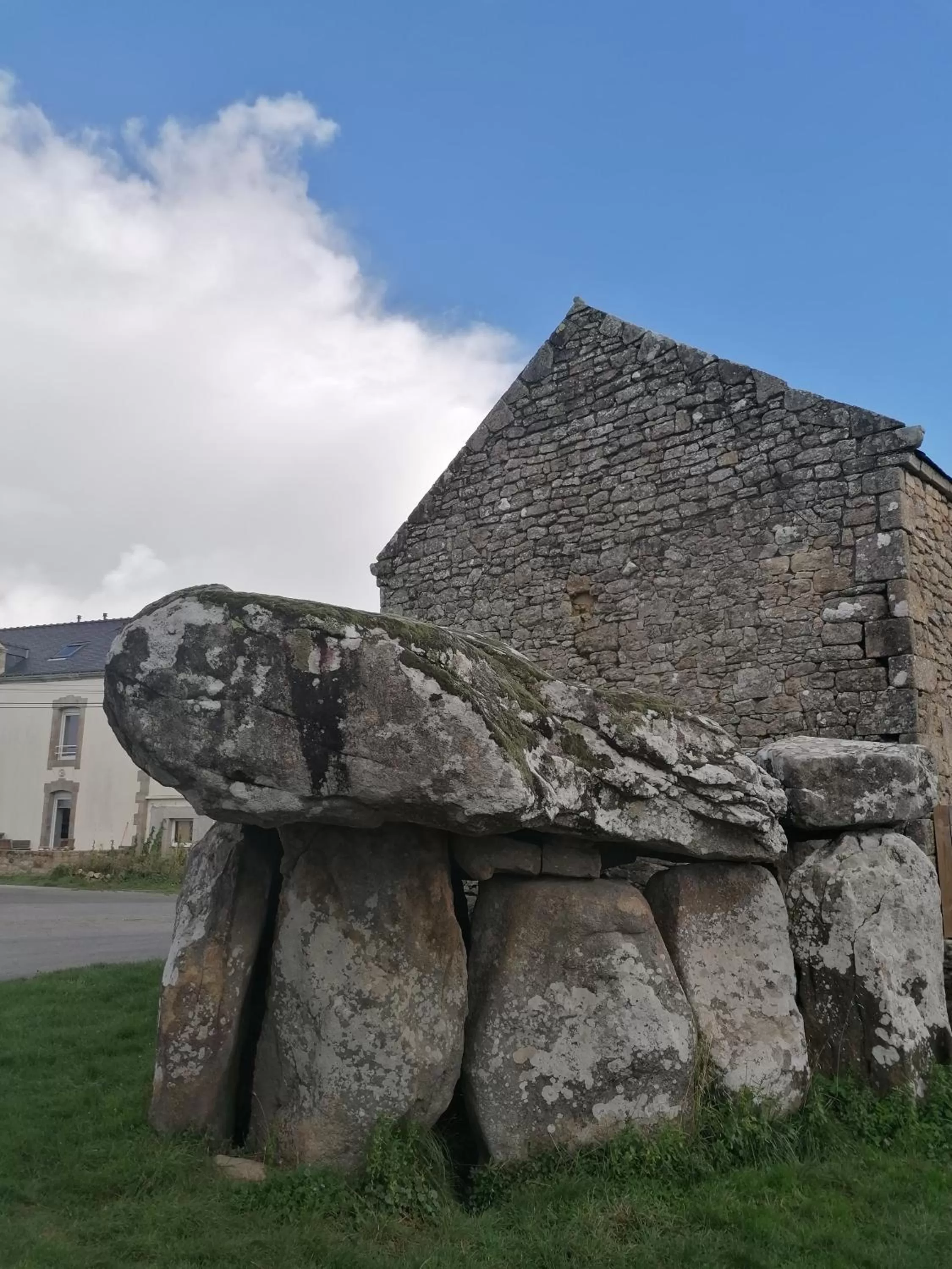 Property Building in La bulle d'Etel, chambres & spa