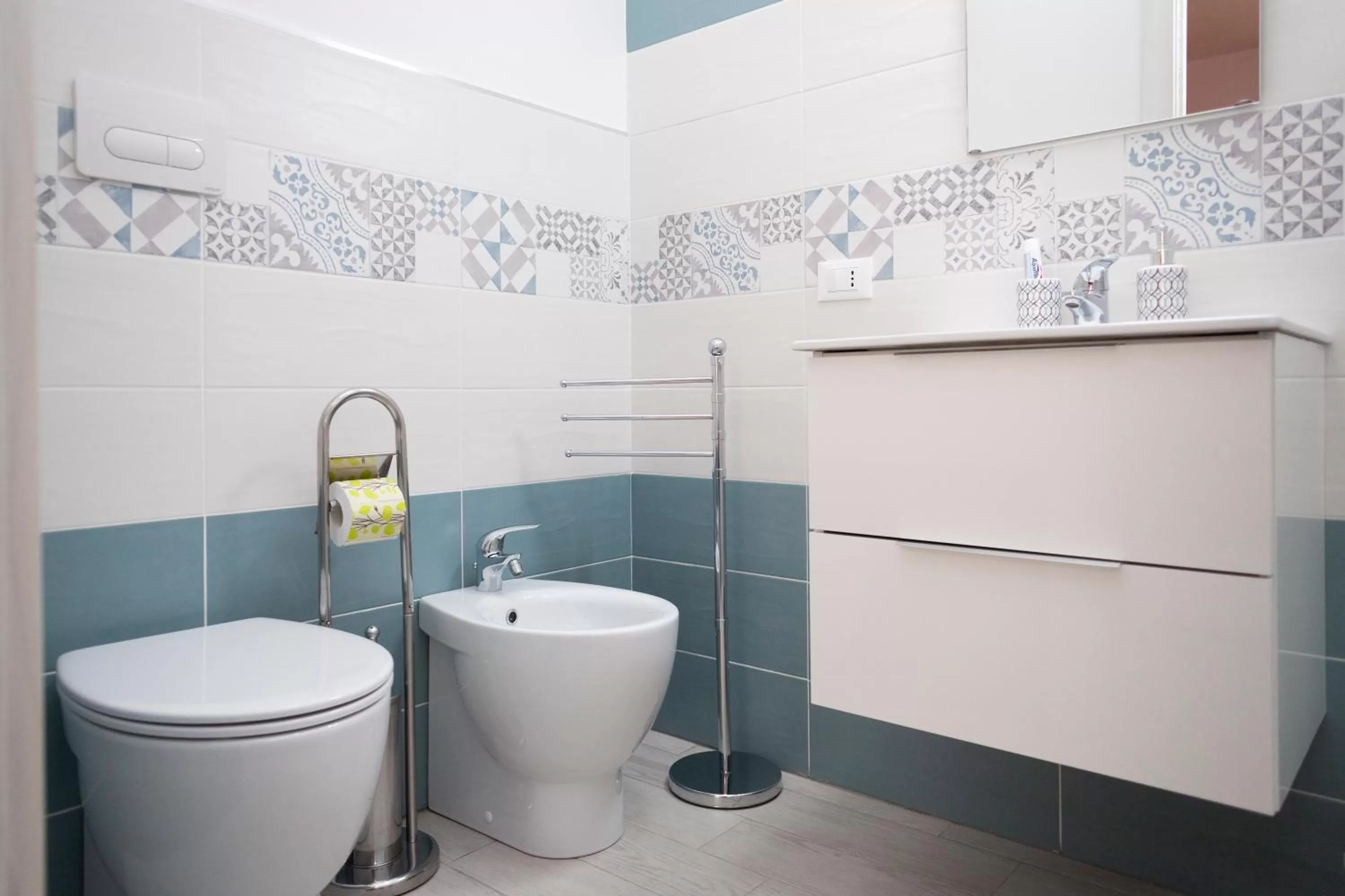 Toilet in La Dimora Di Segesta B&B