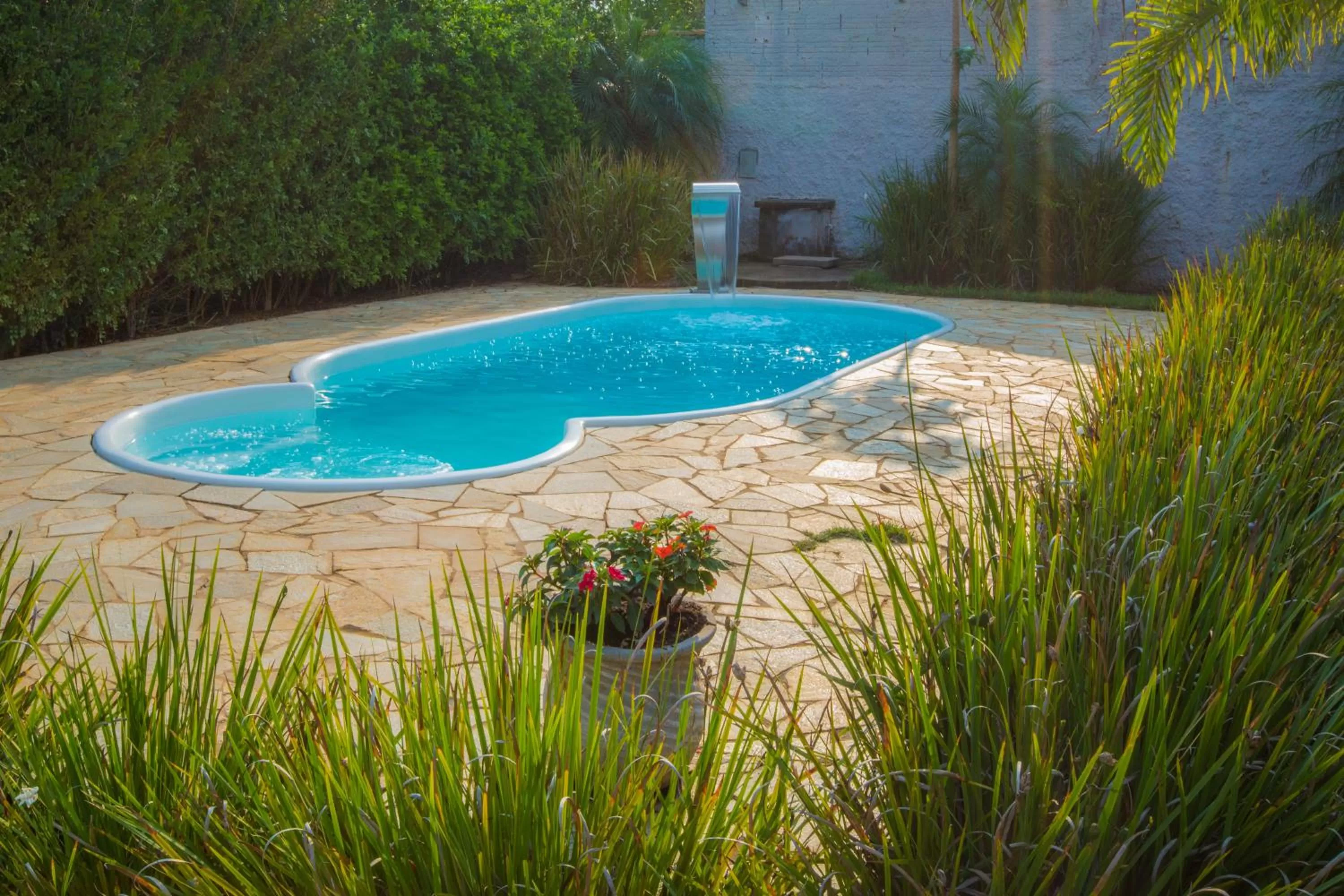 Swimming pool in Pousada Vento Sul