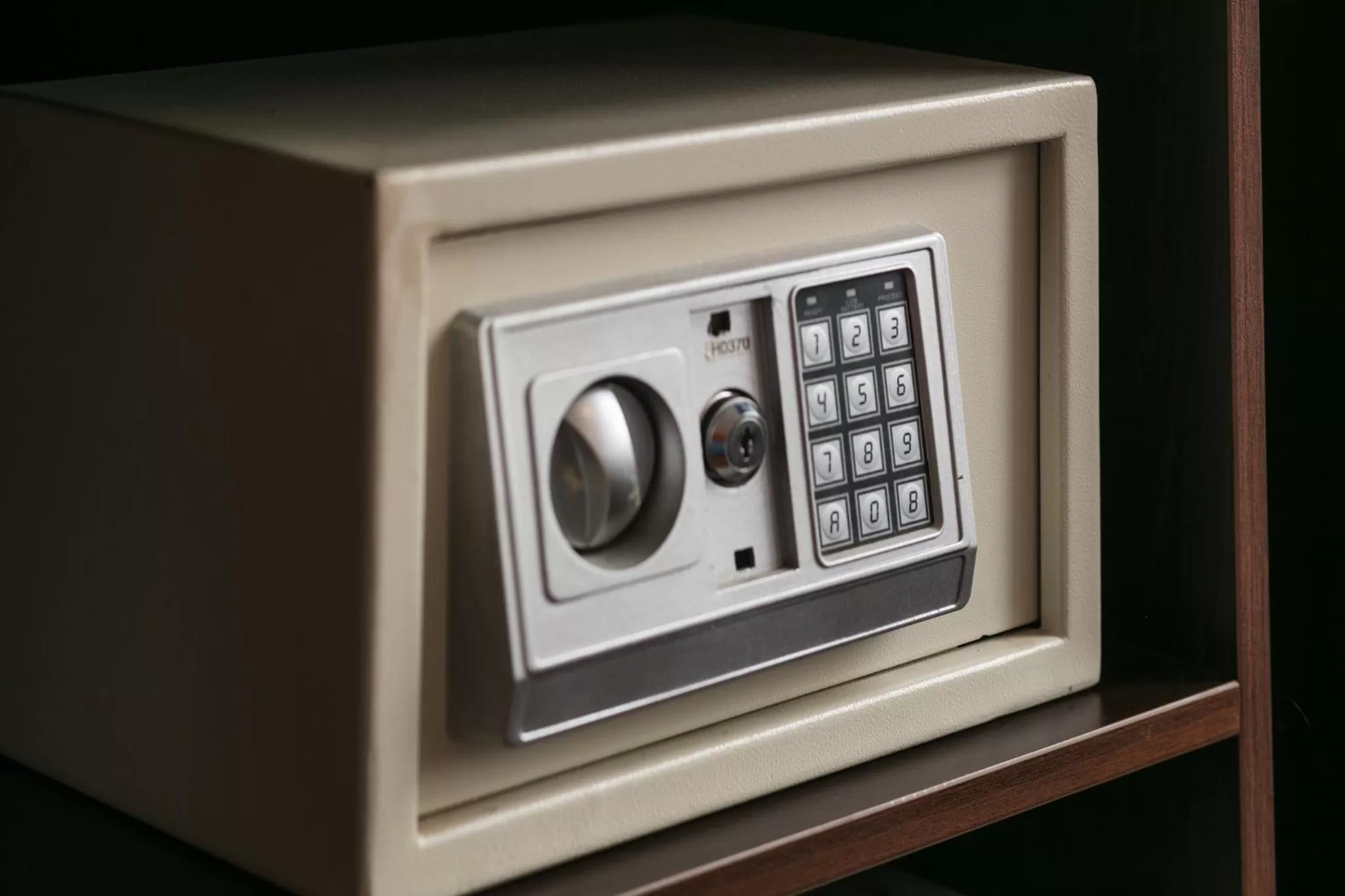 safe in Splendid Pearlight Hanoi