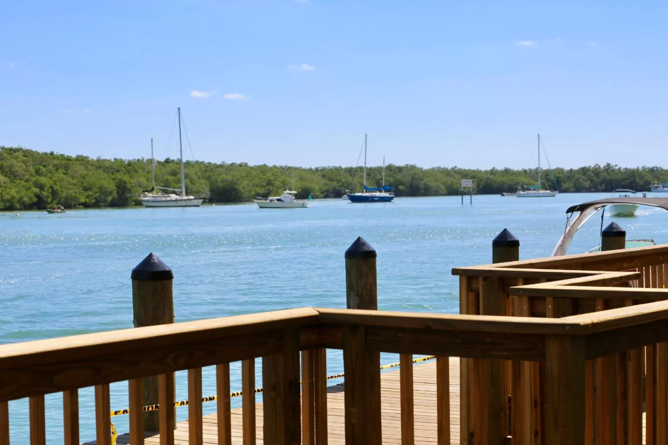 Balcony/Terrace in Gilbert's Resort & Marina
