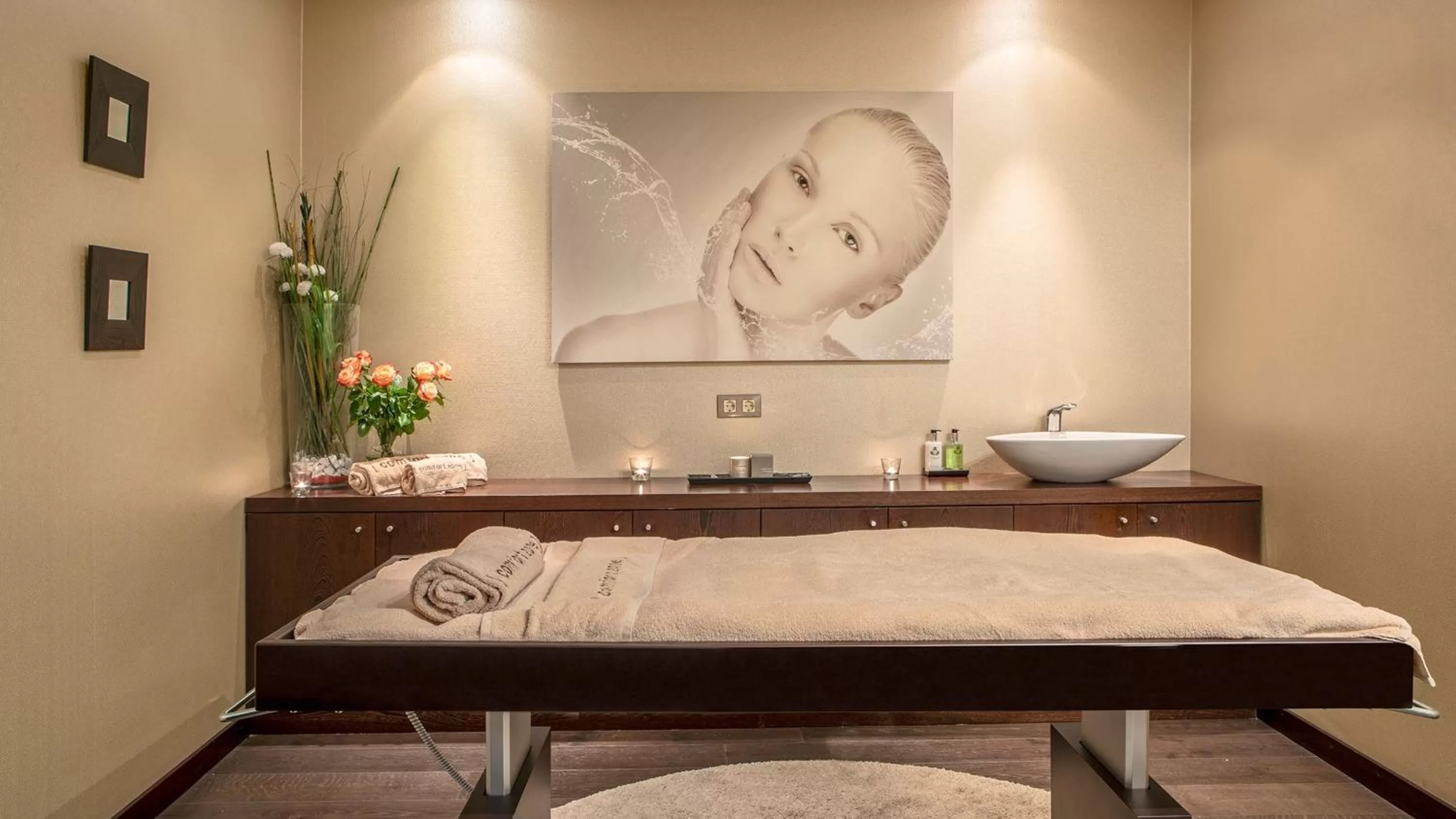 Spa and wellness centre/facilities, Bed in InterContinental Porto - Palacio das Cardosas by IHG