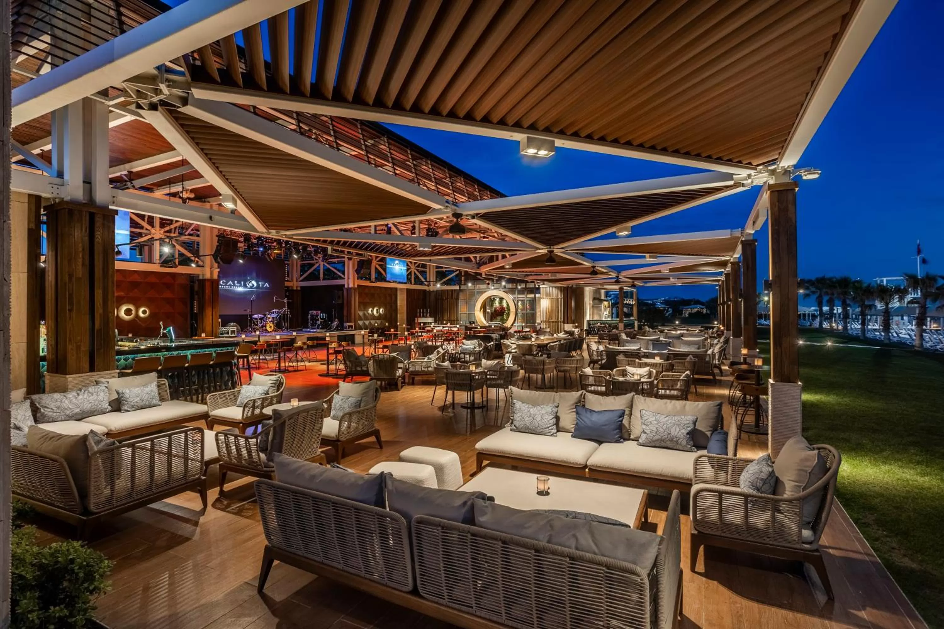 Night in Calista Luxury Resort