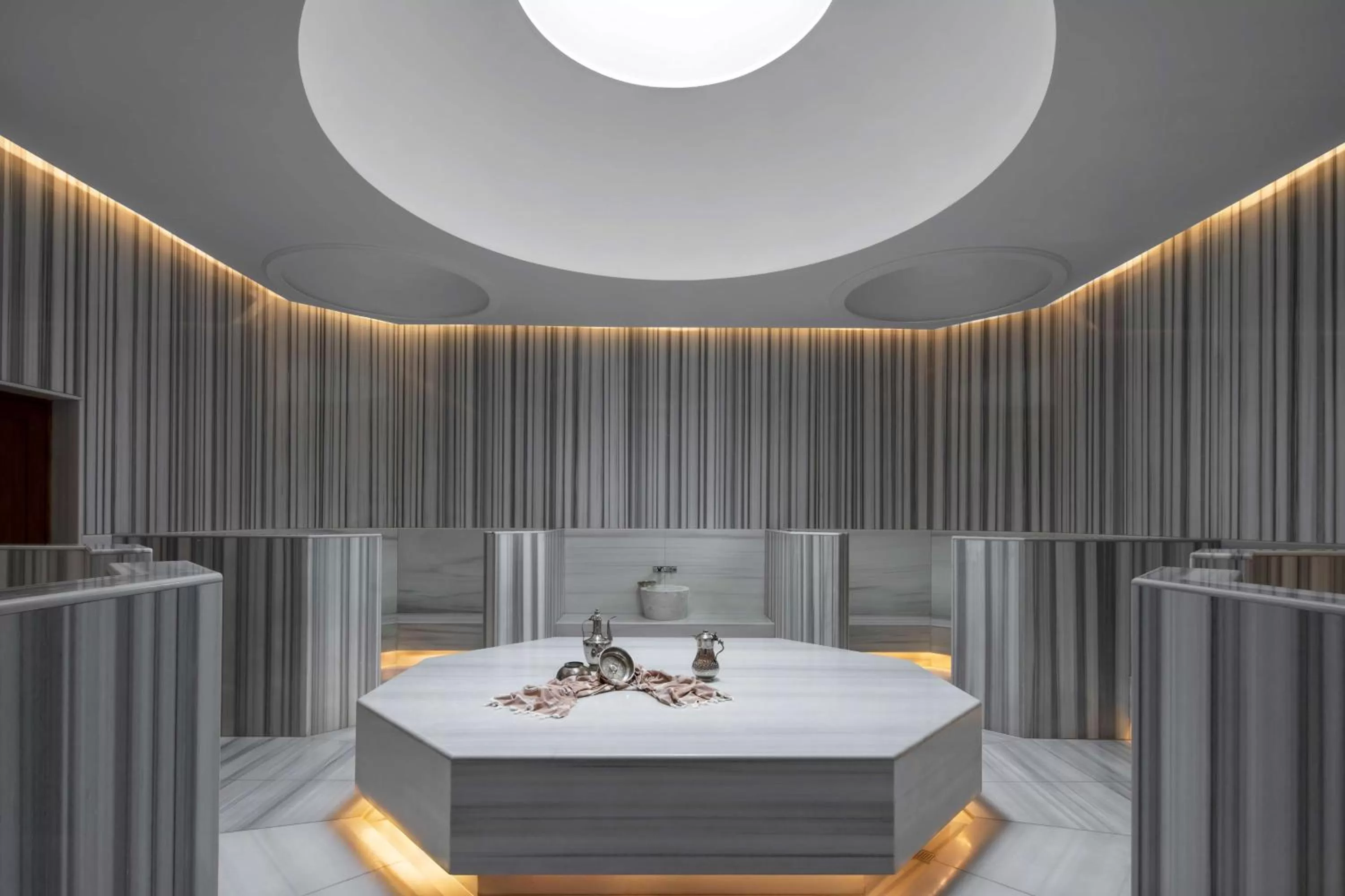 Spa and wellness centre/facilities, Bed in Radisson Blu Hotel & Spa, Istanbul Tuzla