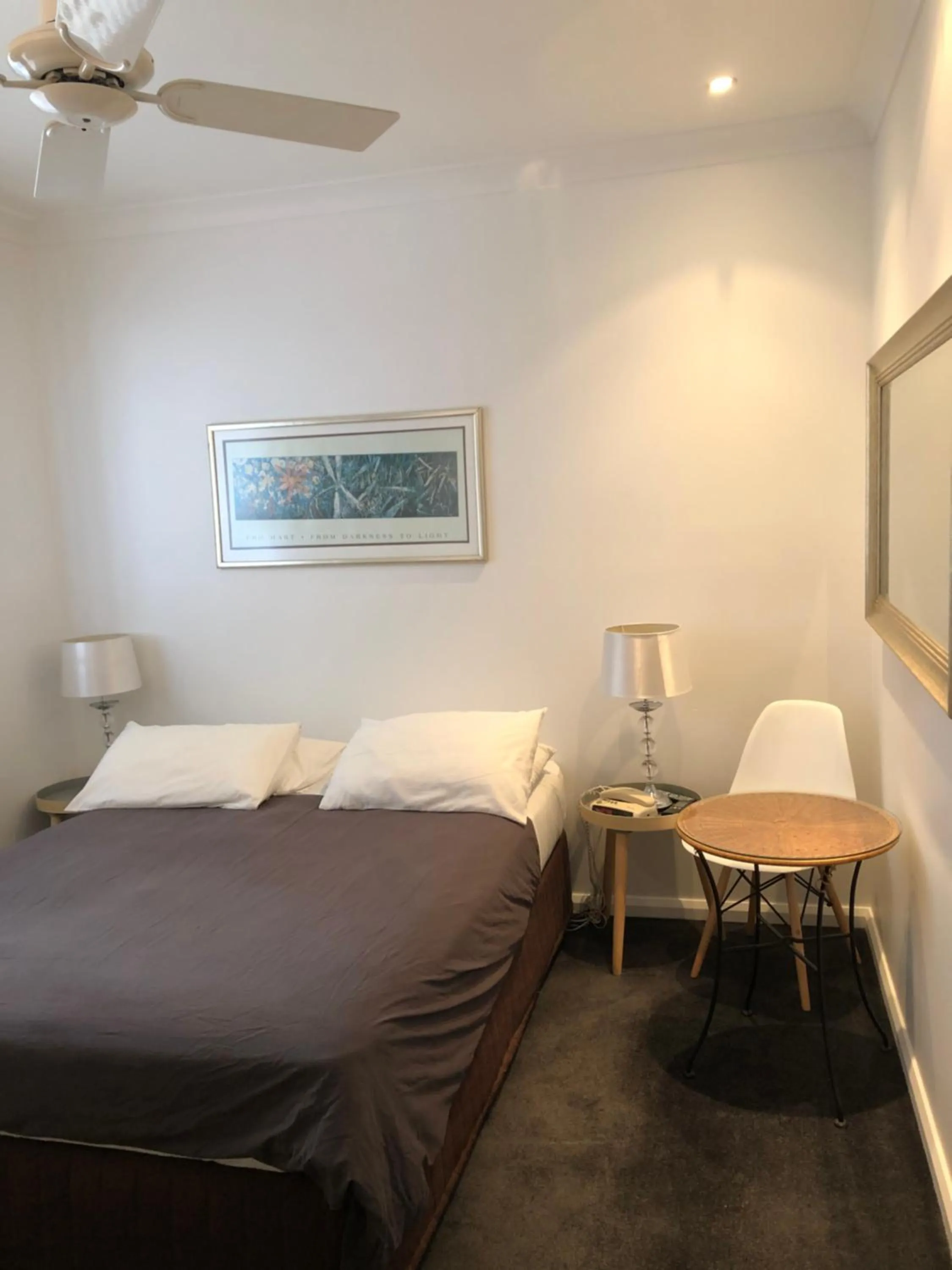 Bedroom, Bed in Hotel 59 Sydney