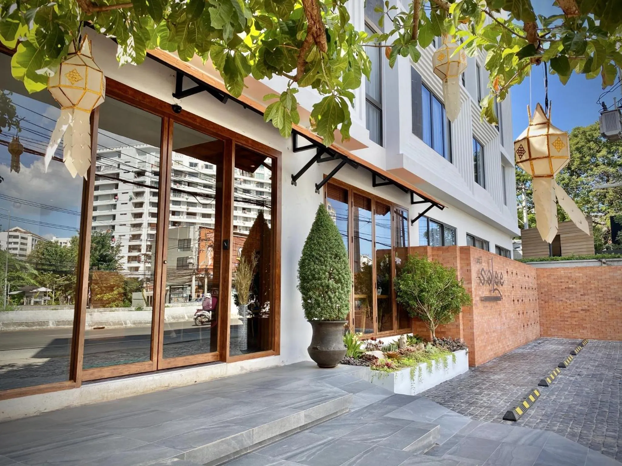 Patio in Salee Boutique Hotel