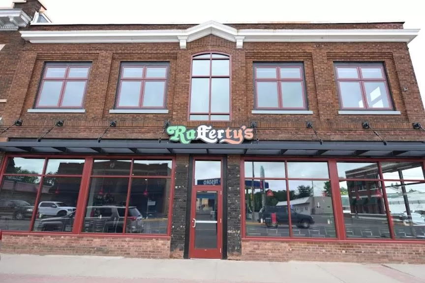 Restaurant/places to eat in Crosby Lofts