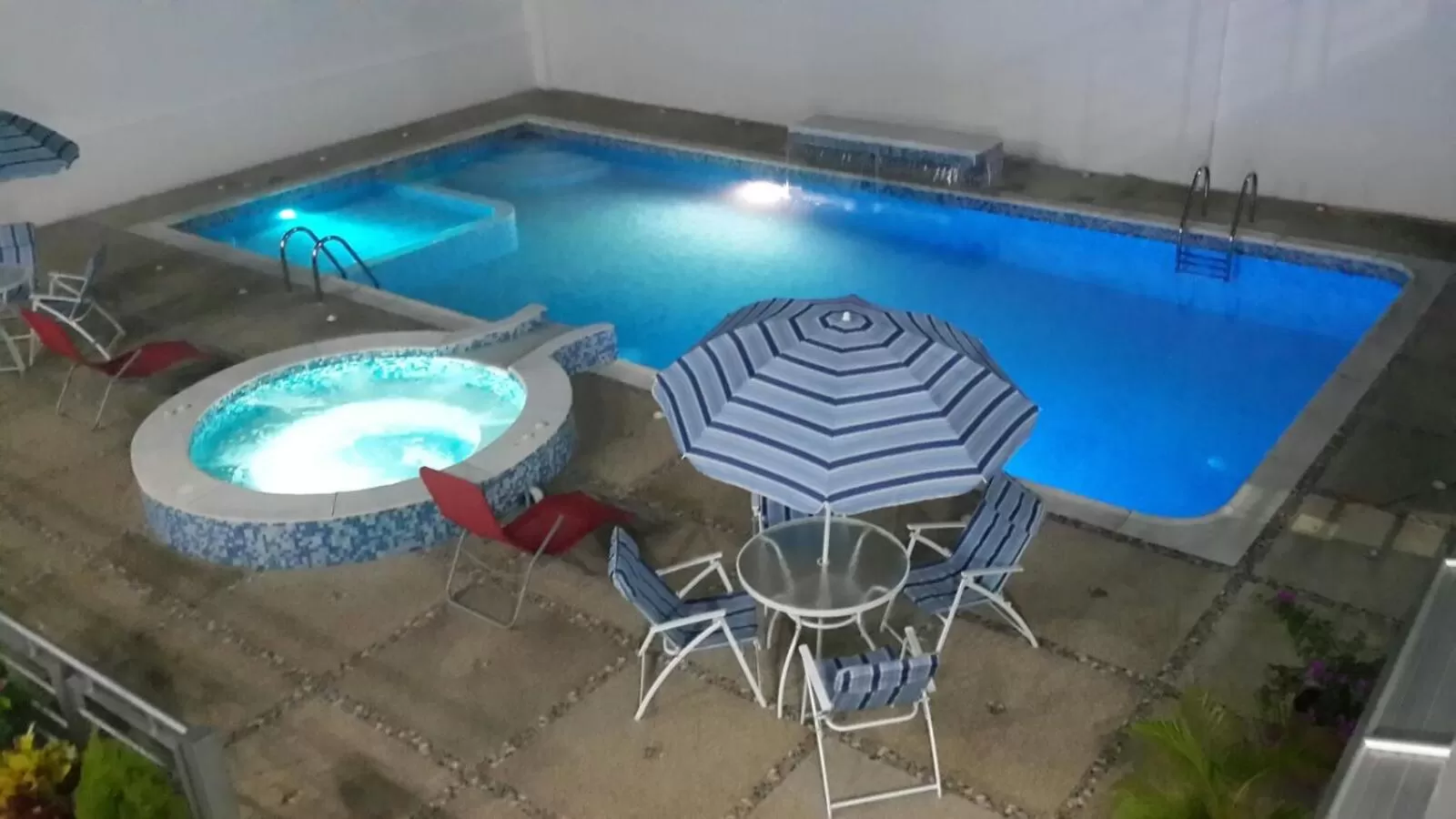 Pool View in Tropical Resort Tocaima