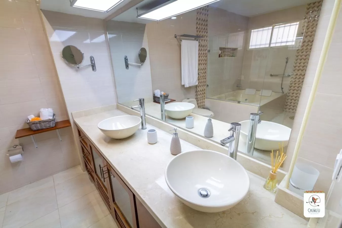 Shower, Bathroom in Hotel Boutique CASA CHUNUU Santa Marta