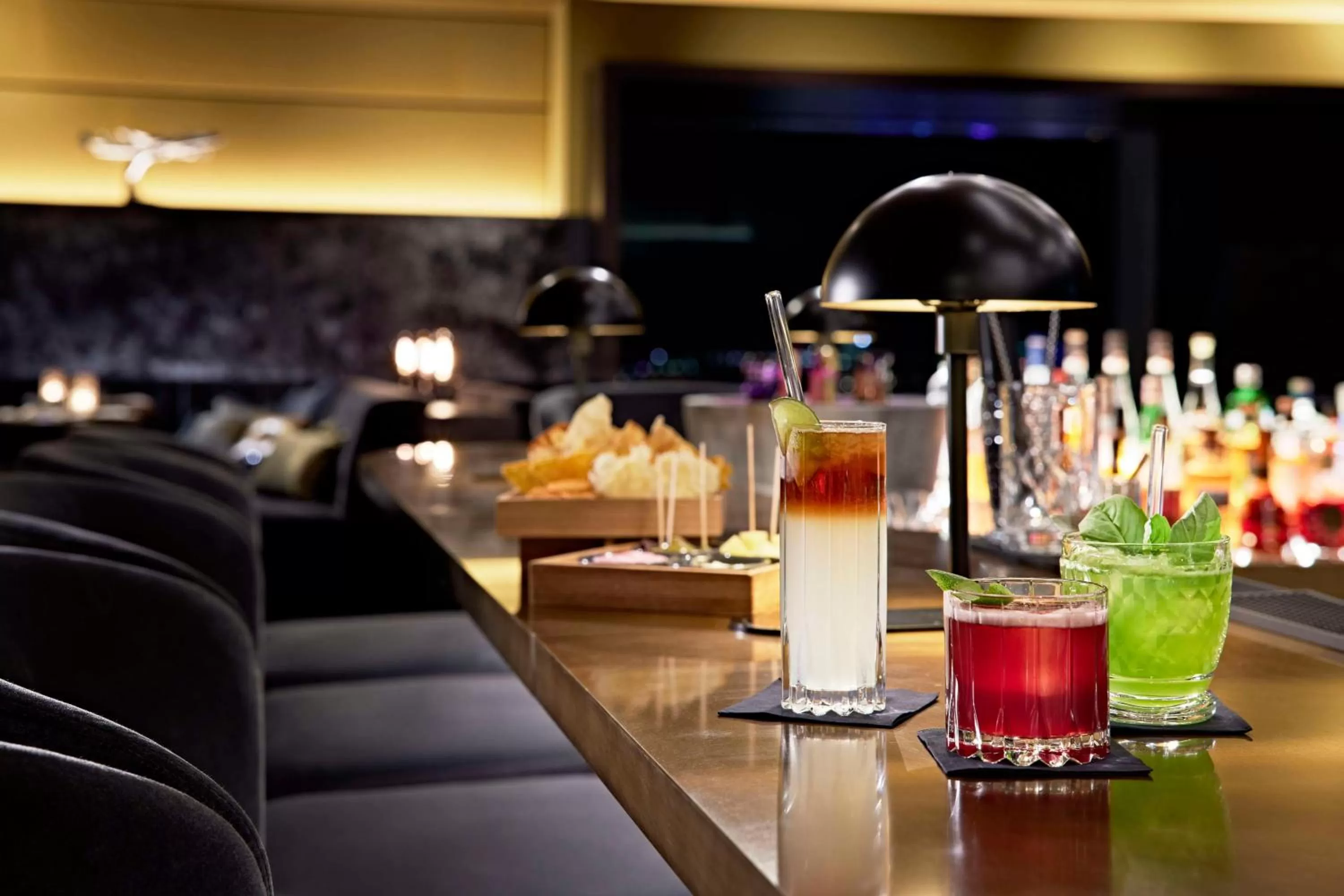 Lounge or bar in Lindner Hotel Dusseldorf Seestern, part of JdV by Hyatt