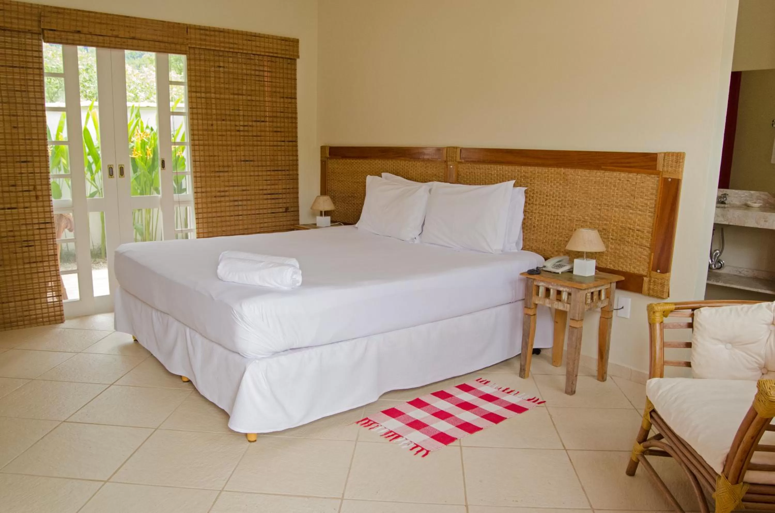 Bed in Pousada Pomar Paraty