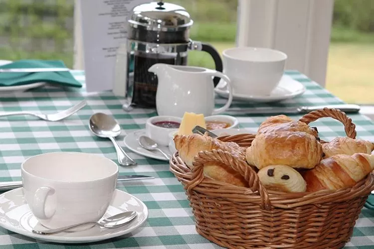 Restaurant/places to eat in Forss House