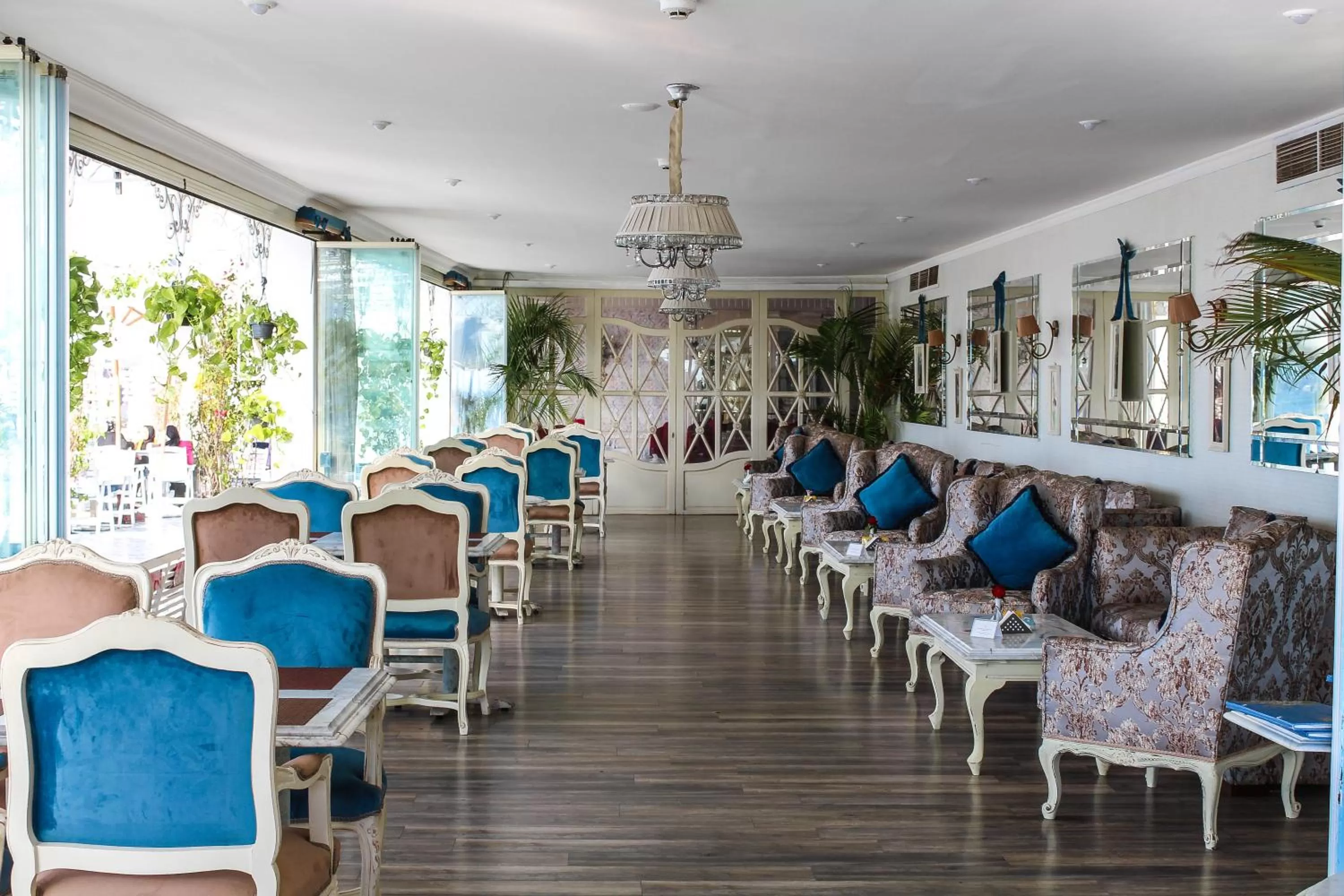 Restaurant/places to eat in Windsor Palace Luxury Heritage Hotel Since 1906 by Paradise Inn Group