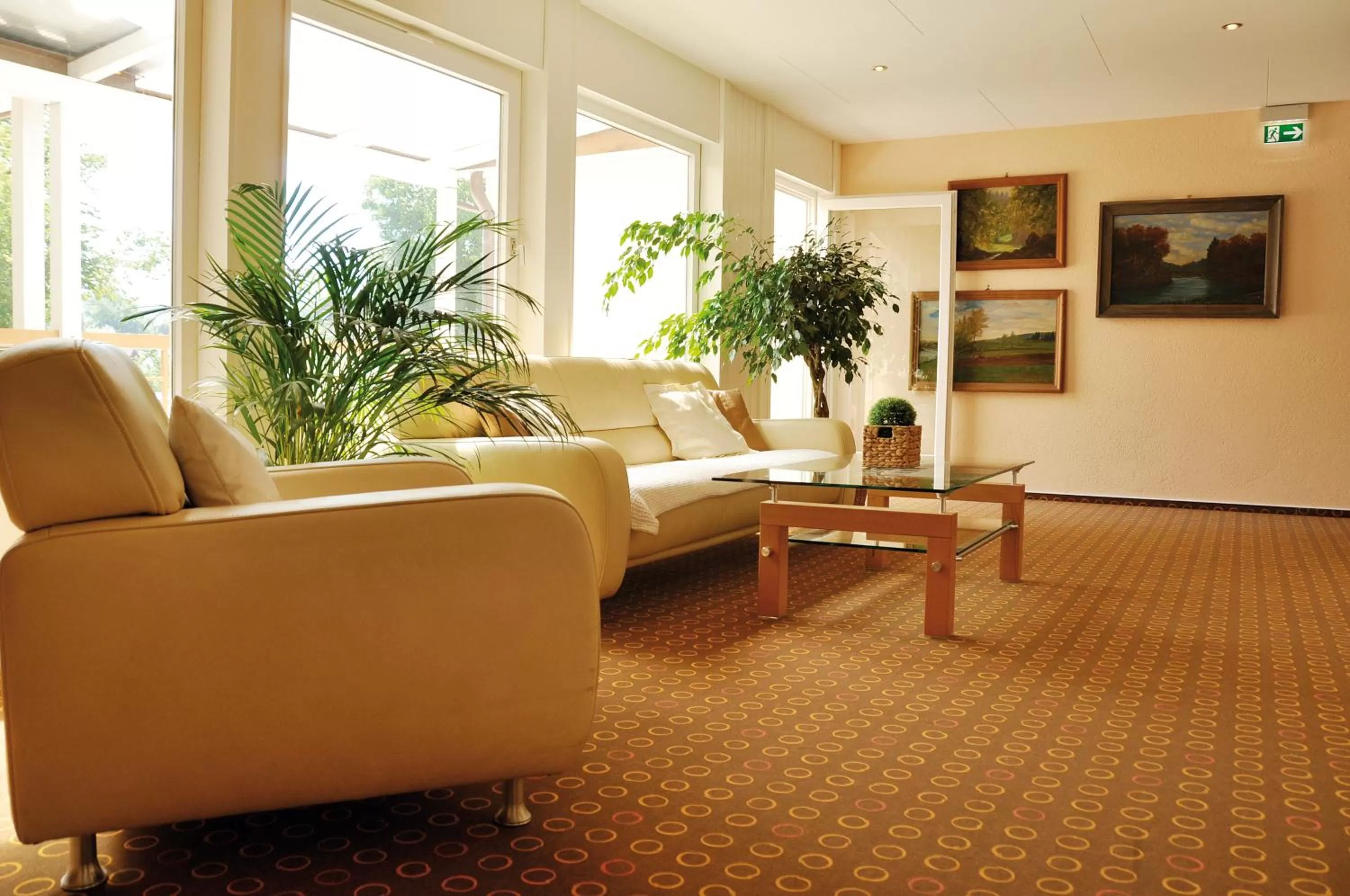 Seating area, Lobby/Reception in Gartenhotel Feldeck