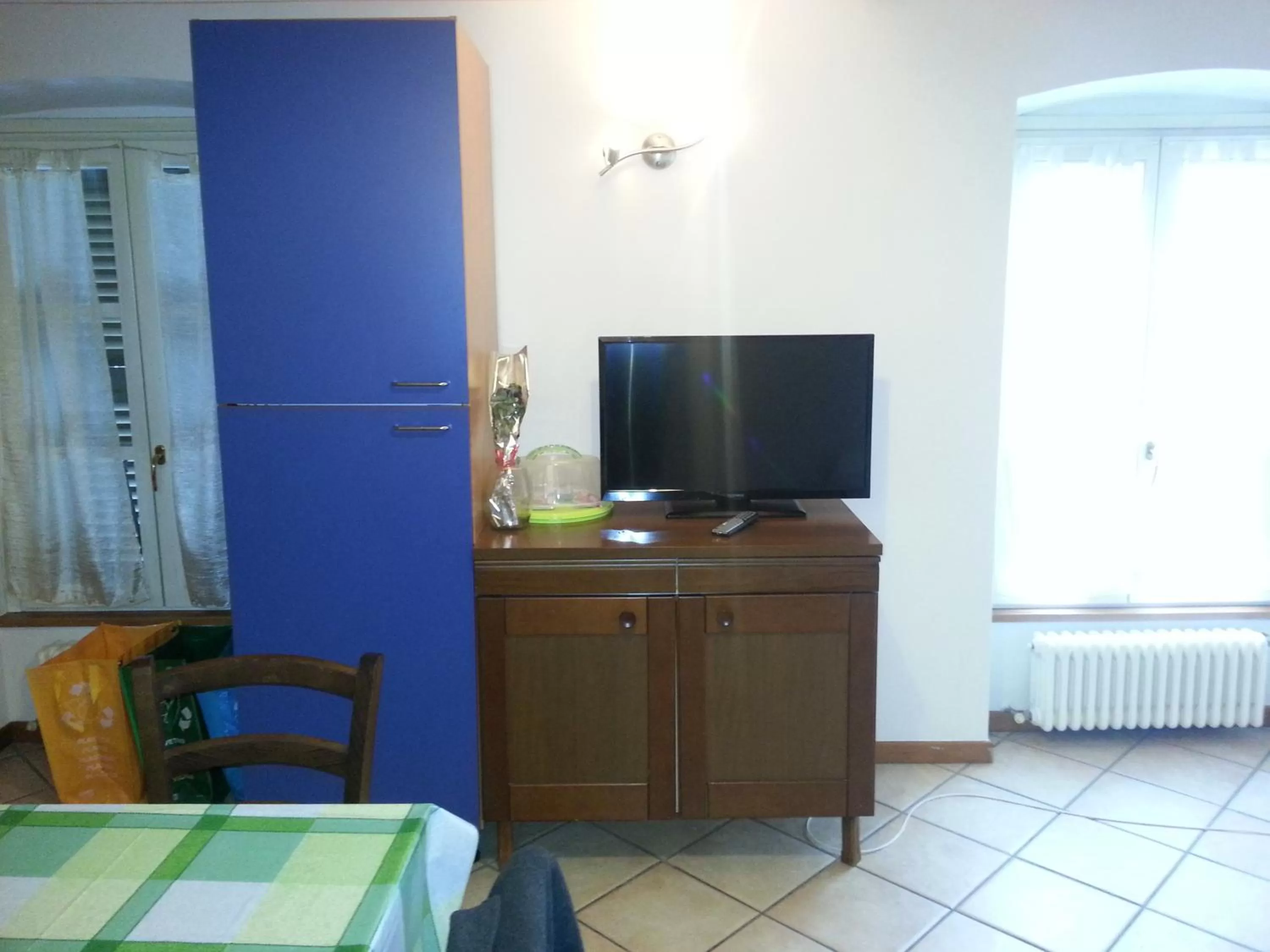 TV and multimedia in Zaffiro Blu Airport