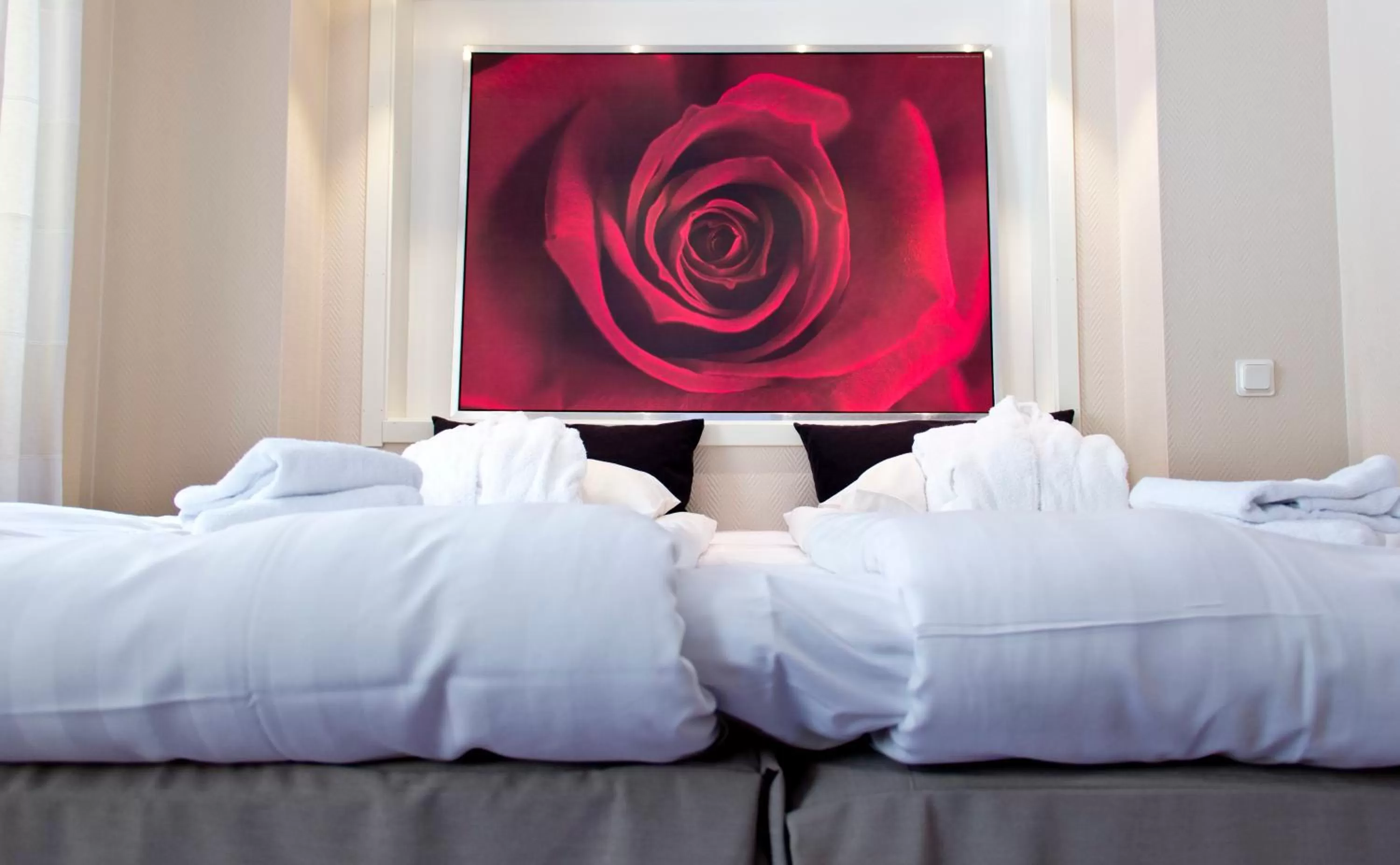 Bed in Treetop Spa Hangout & Hotel