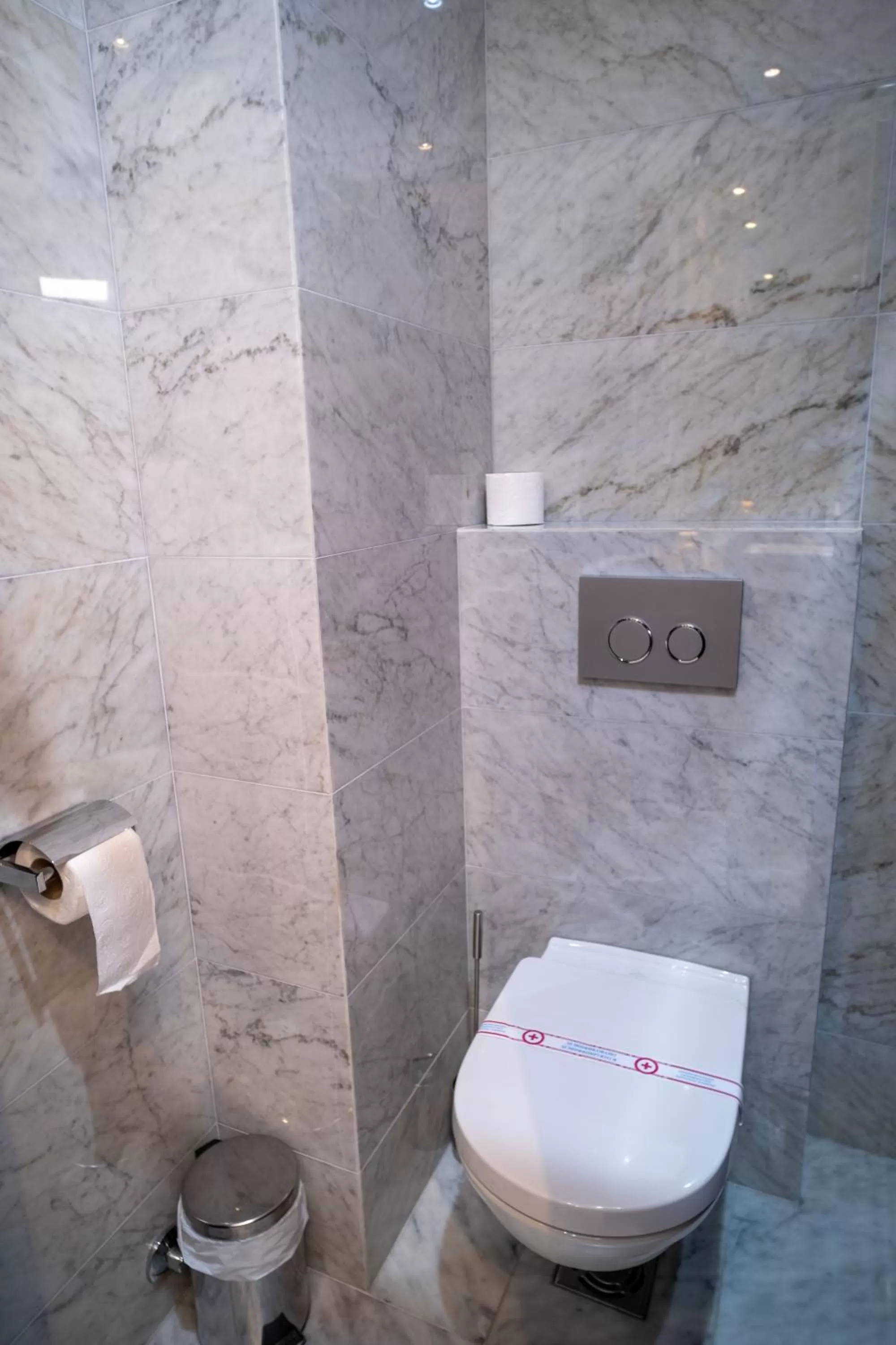 Toilet, Bathroom in Hotel Atina