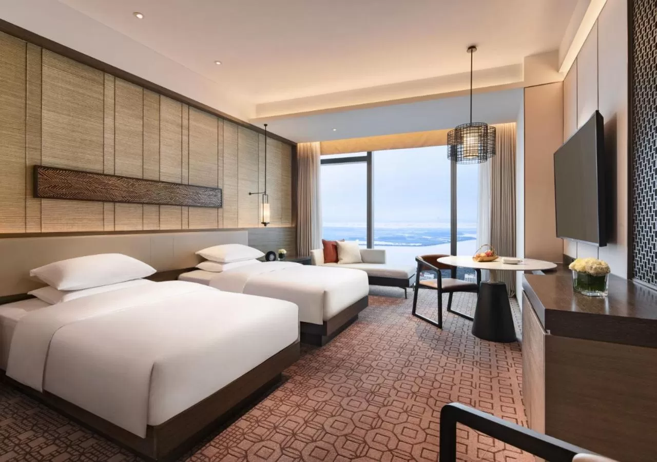 Bed in Hyatt Regency Zhenjiang