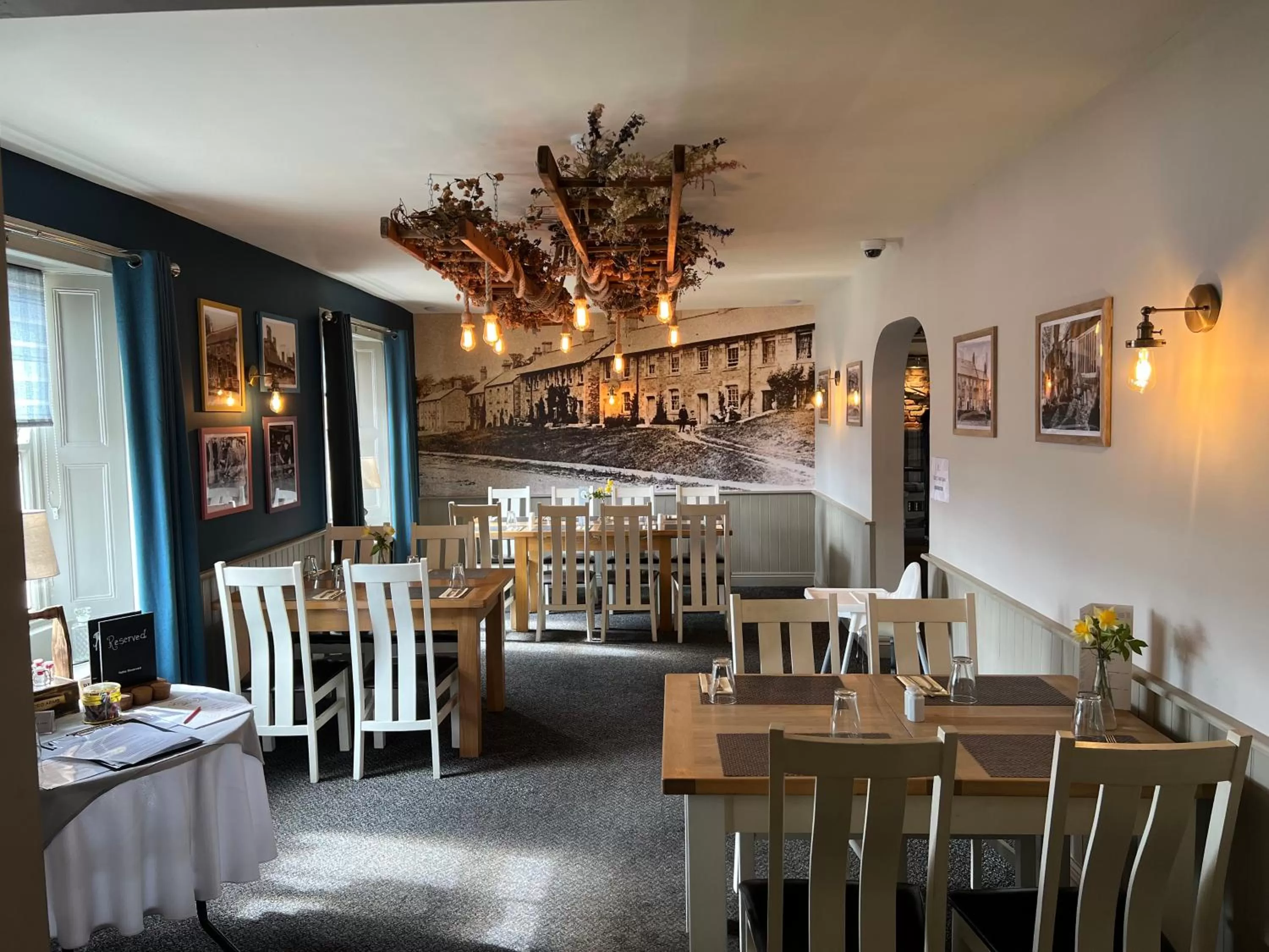 Restaurant/places to eat in The Beresford Arms