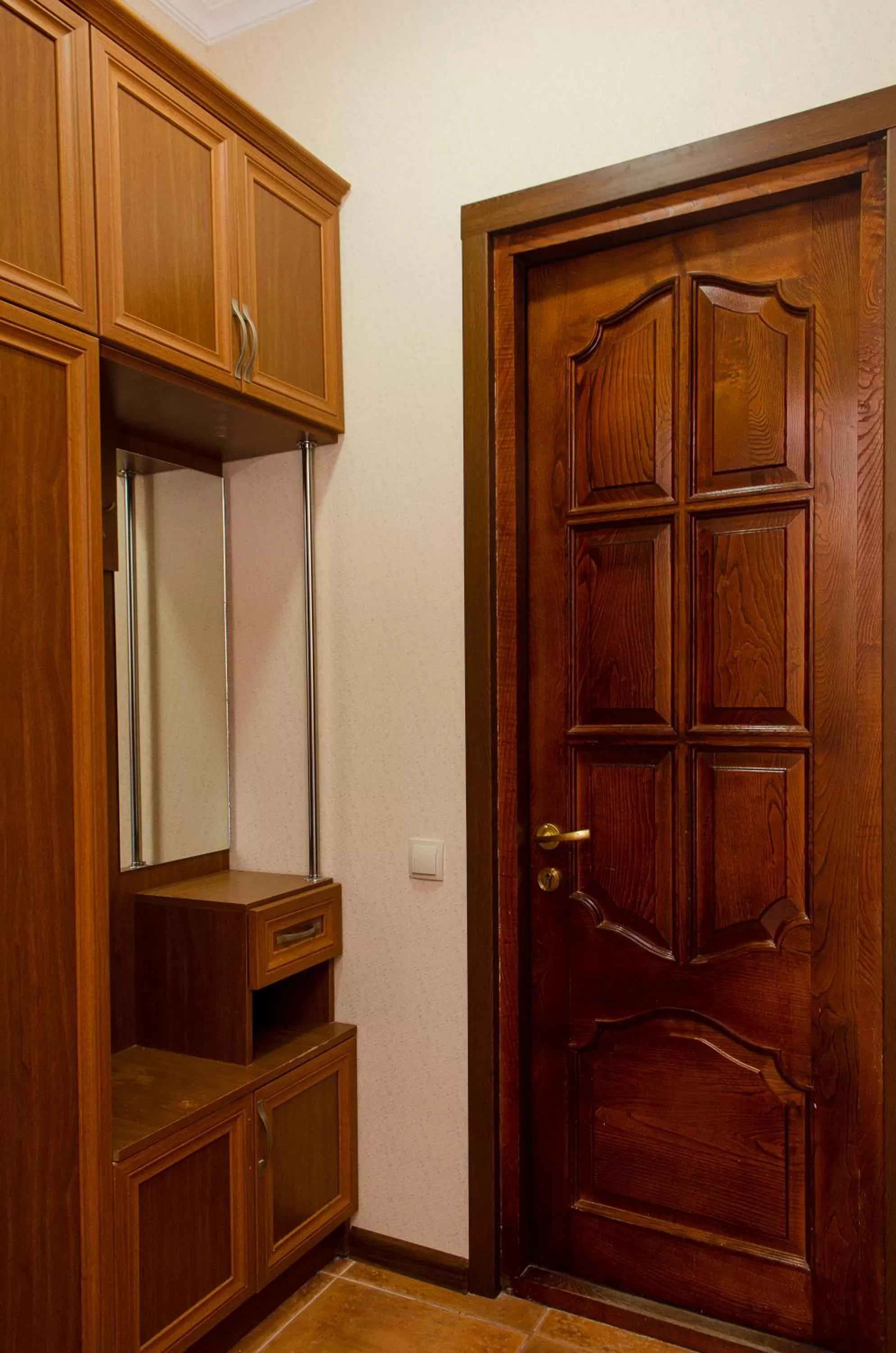 TV/Entertainment Center in Hotel S.R