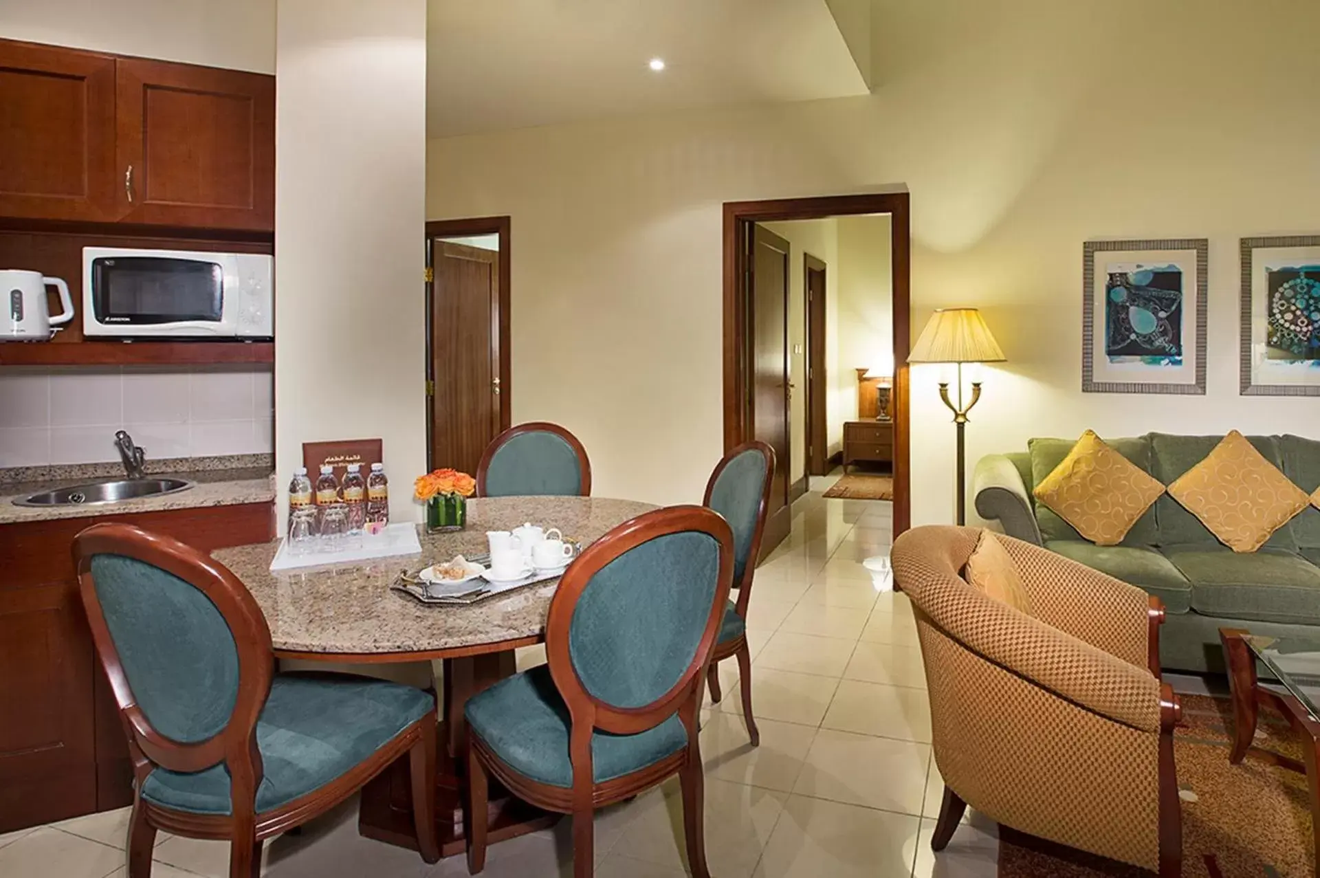 Executive Two Bedroom Apartment in City Seasons Suites Executive Two Bedroom Apartment in City Seasons Suites