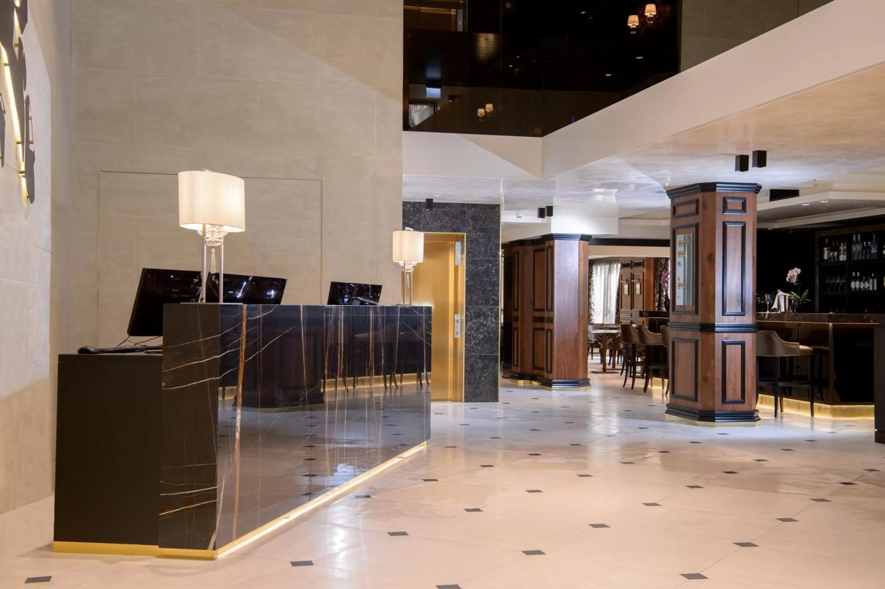 Lobby or reception in Palazzo Veneziano - Venice Collection