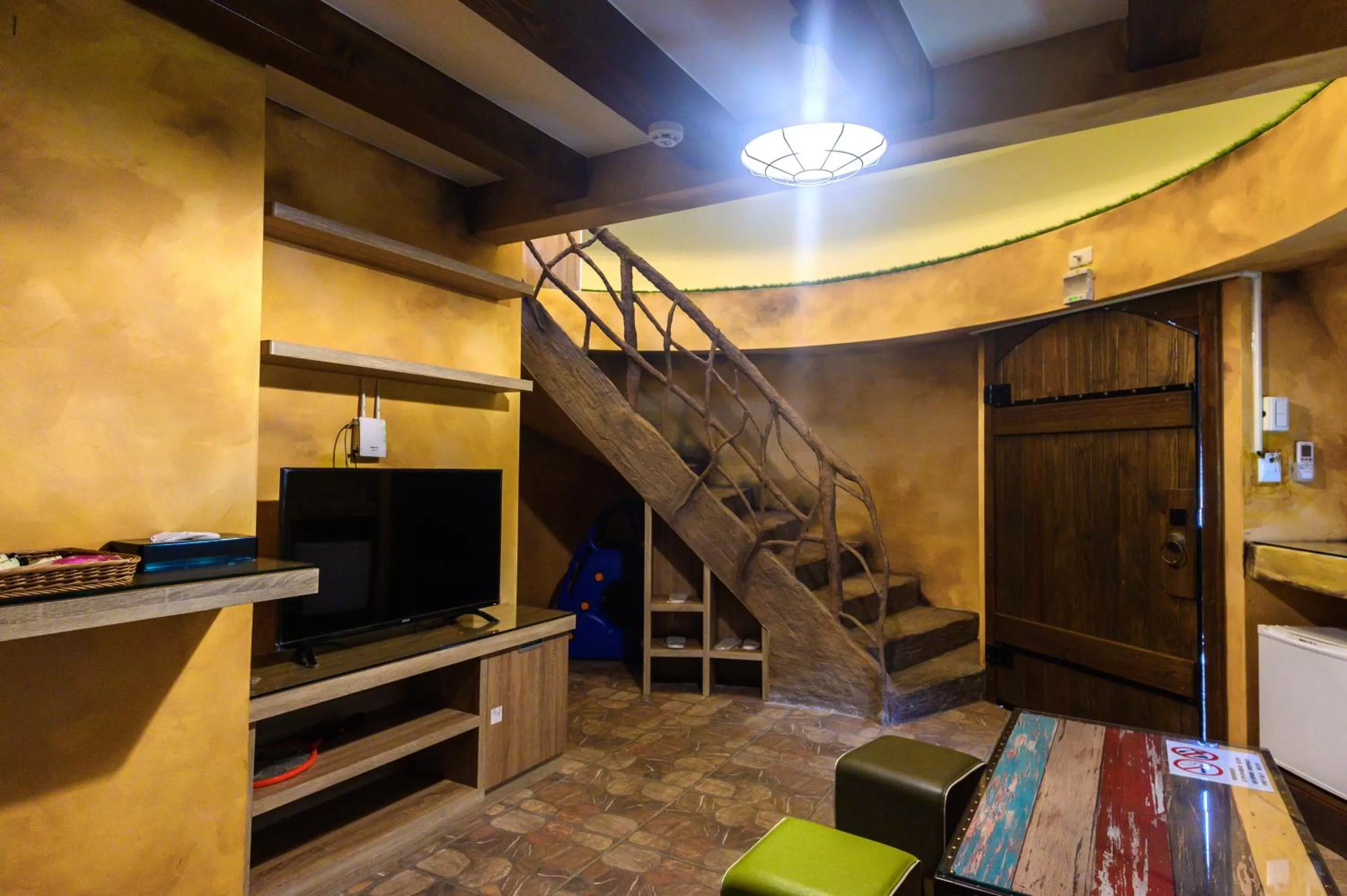 Mushroom Forest Guesthouse Camping Site