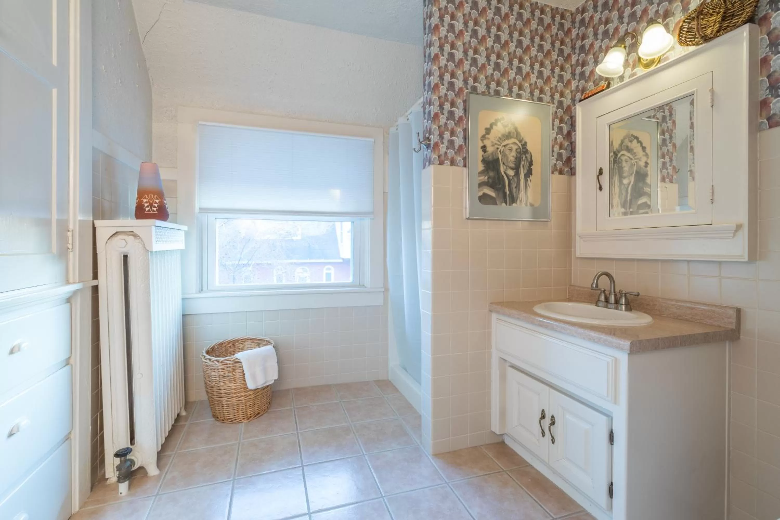 Bathroom in Astor House