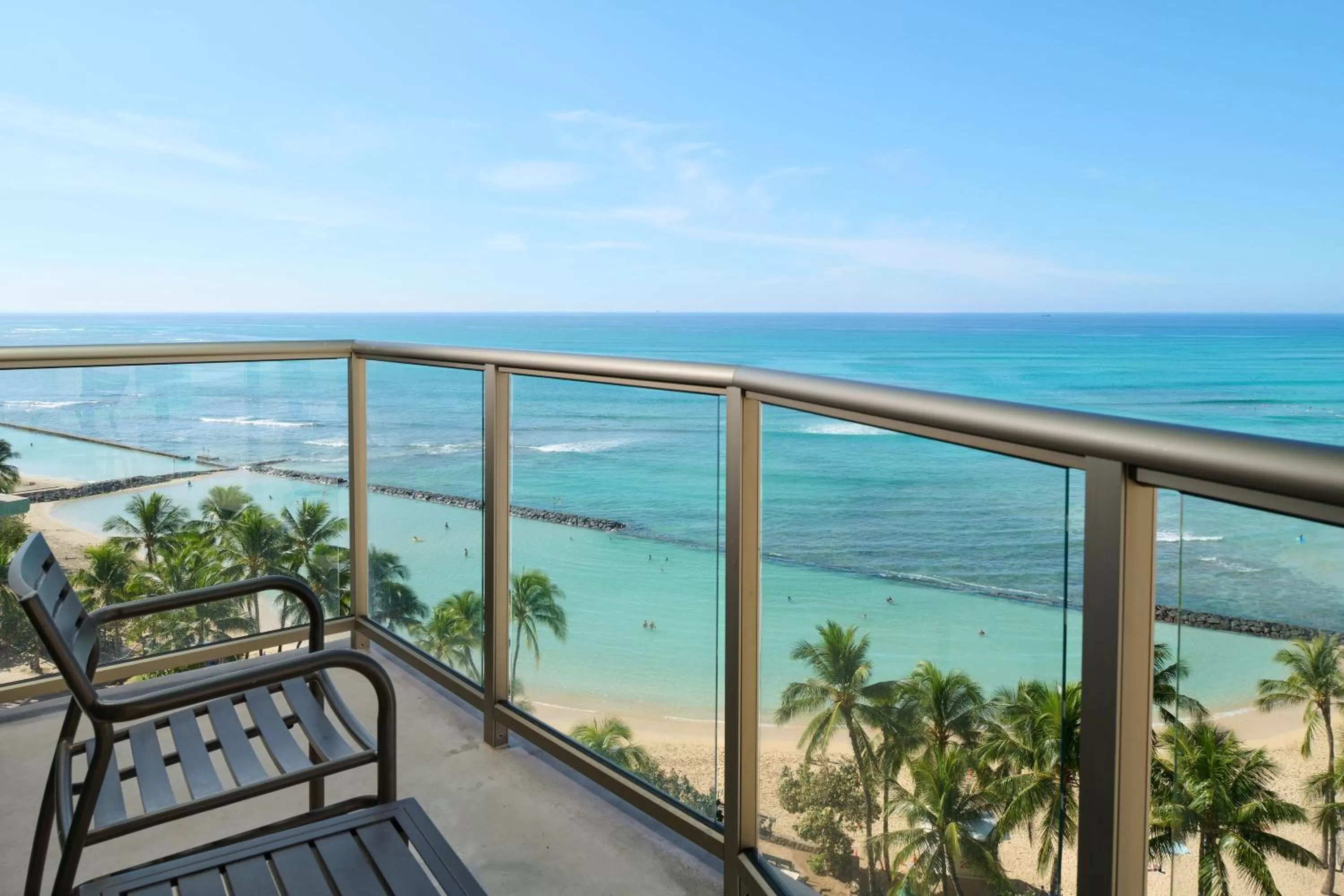 Balcony/Terrace in Waikiki Circle Hotel by Castle