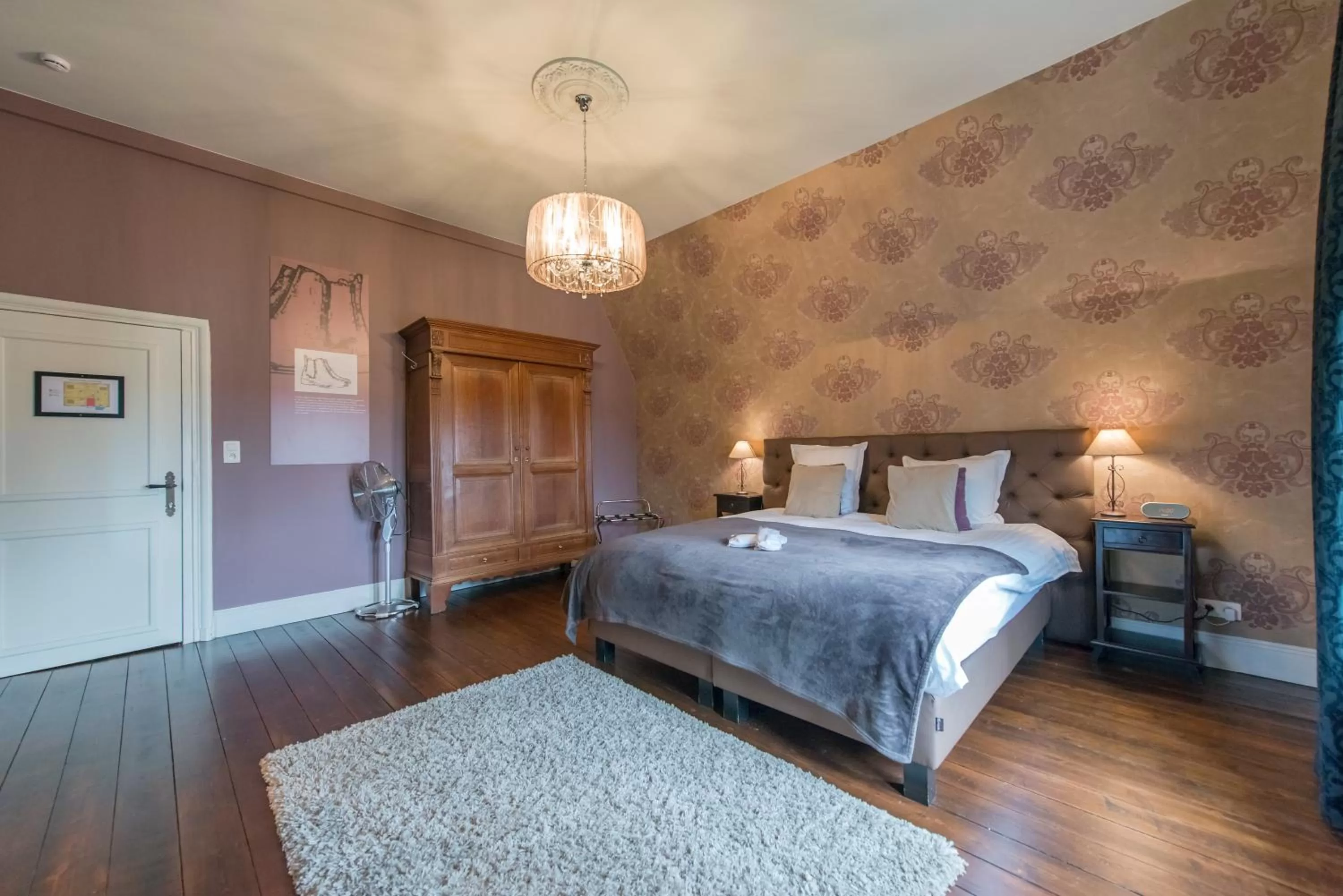 Photo of the whole room, Bed in Boutique Hotel Huys van Steyns