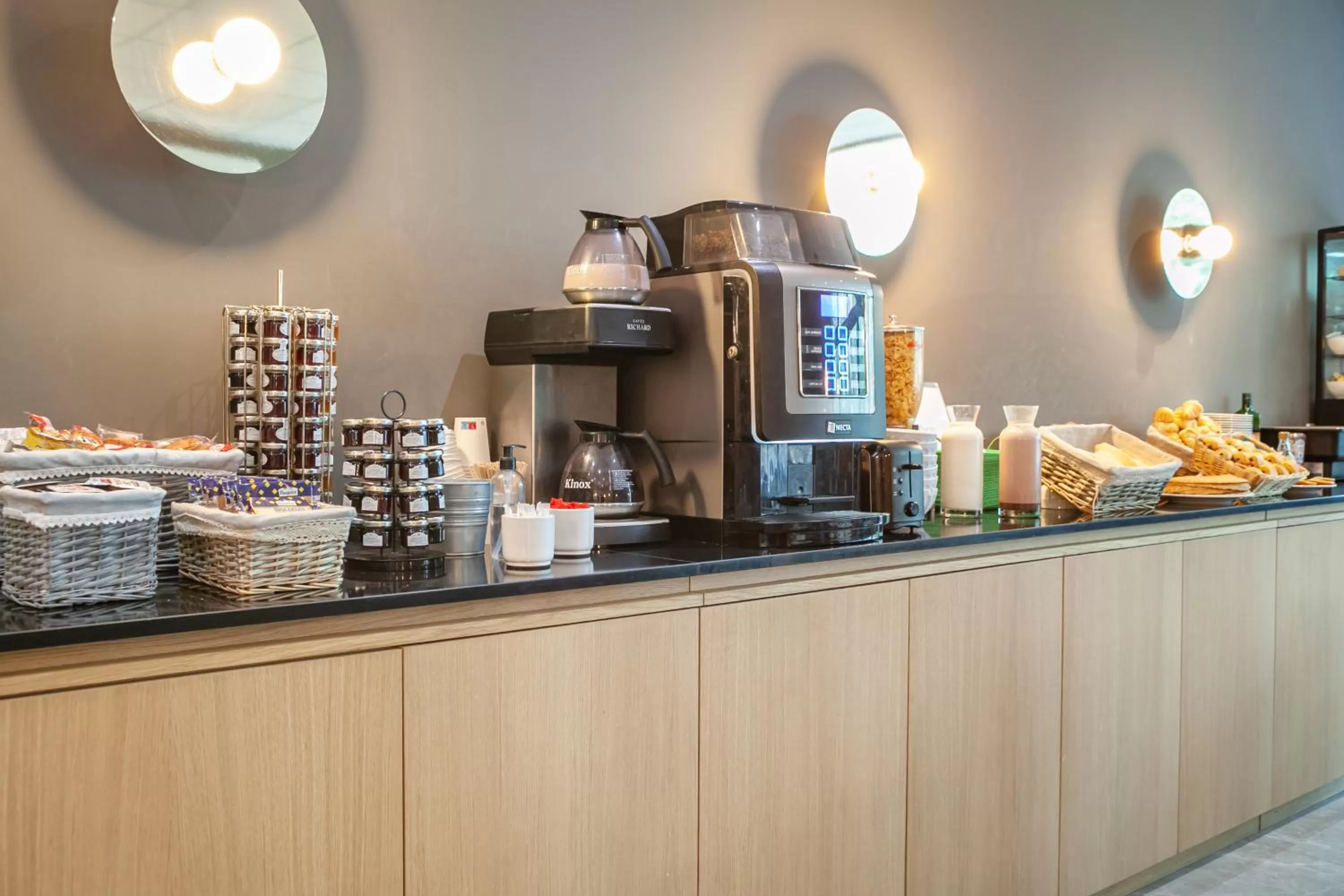 Food in Residhotel Le Grand Prado