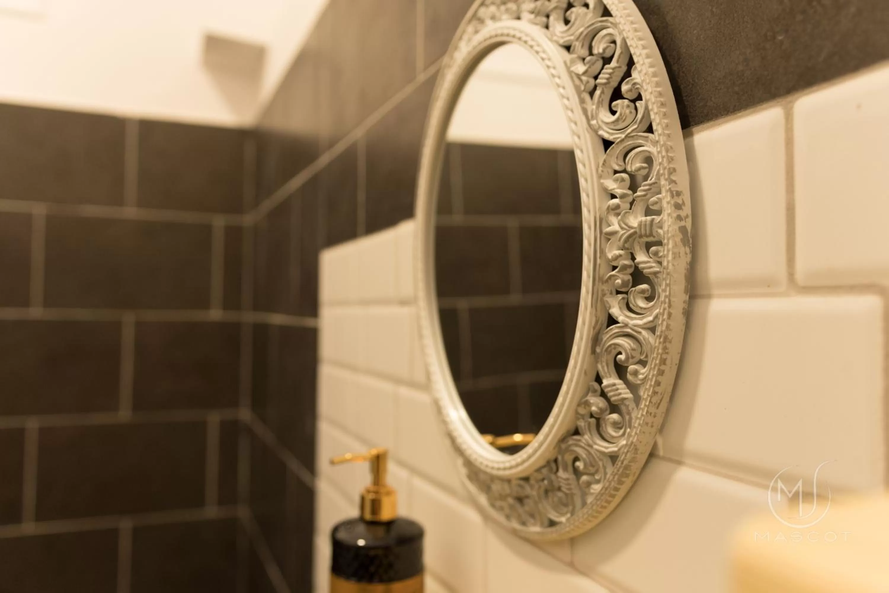 Bathroom in Mascot Garden Rooms